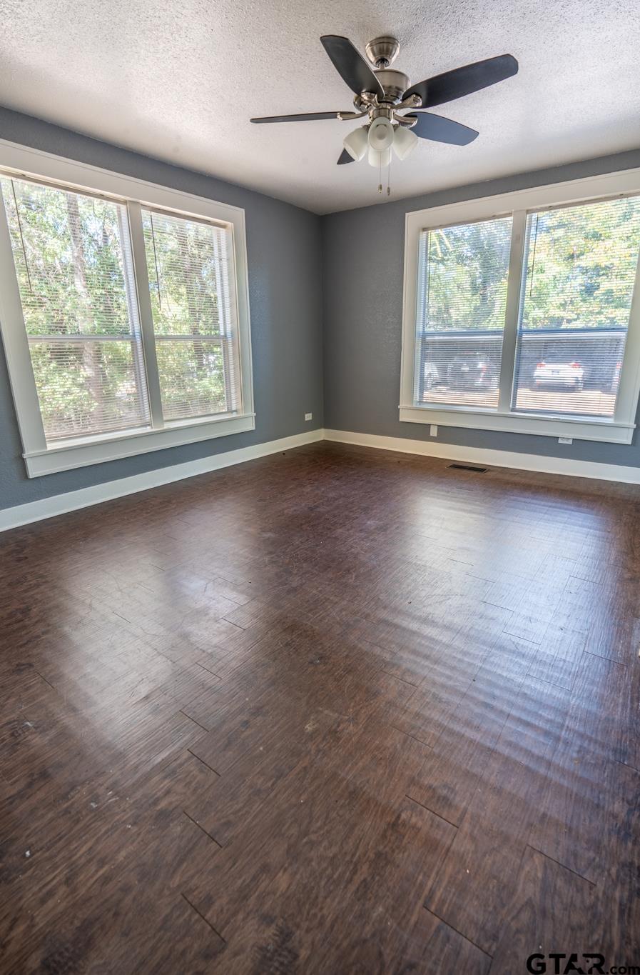 701 W Houston St, Tyler, Texas image 7
