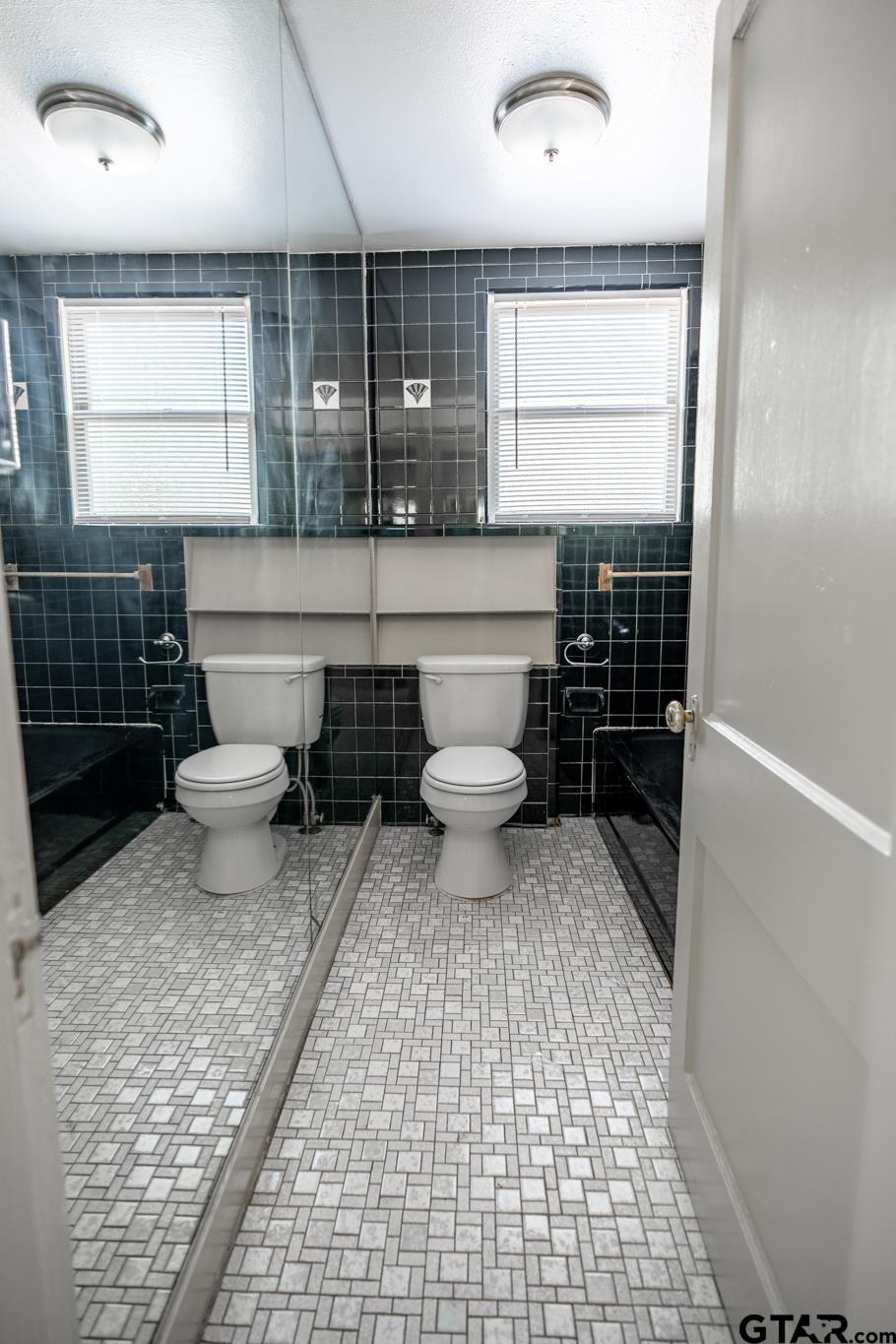 701 W Houston St, Tyler, Texas image 10