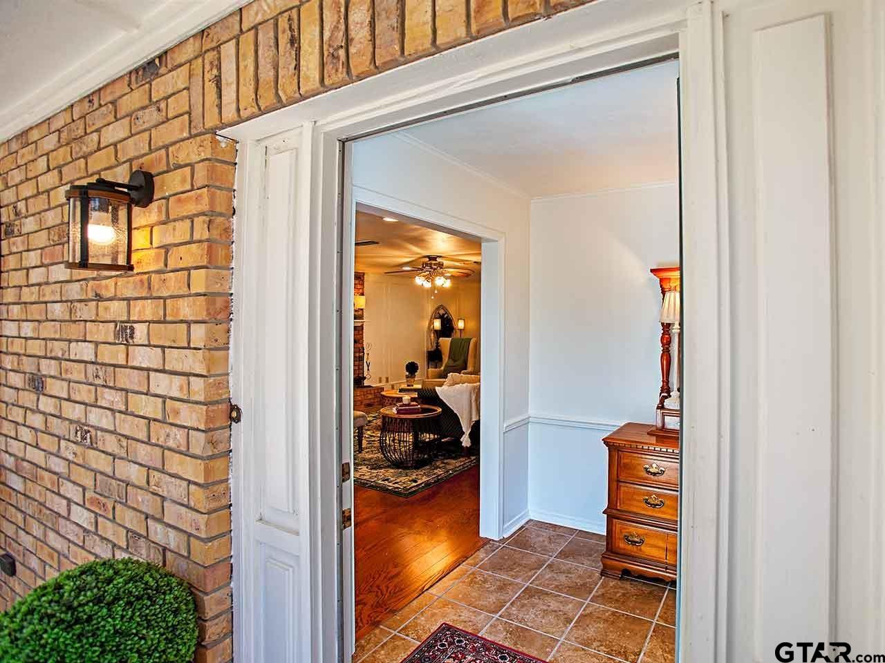 3020 Great Oaks Circle, Tyler, Texas image 4