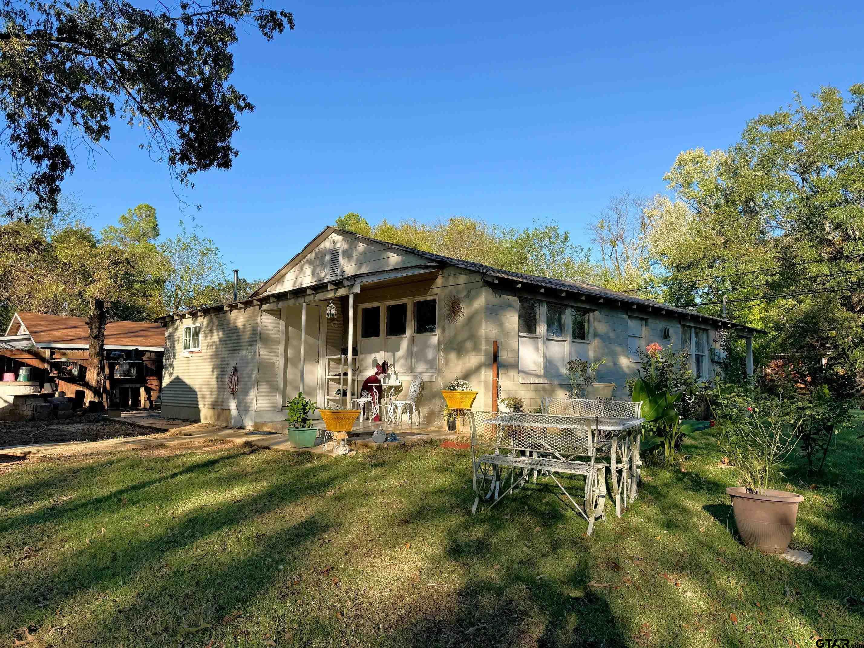 301 N Clevland St., Winfield, Texas image 13