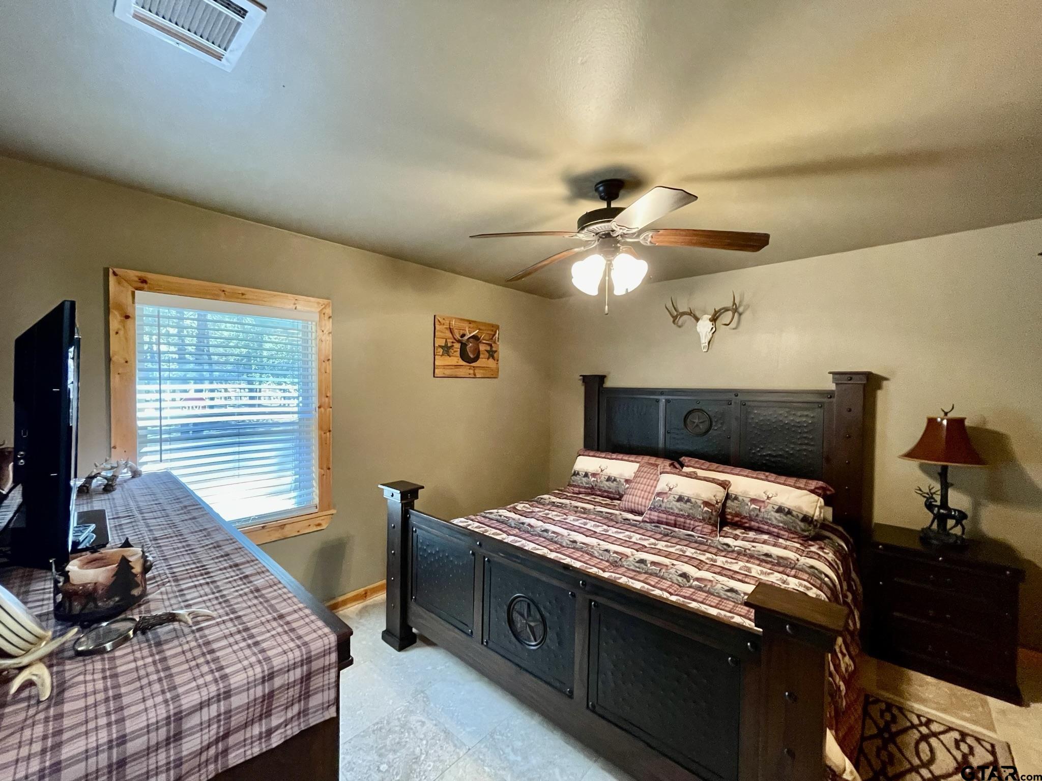 629 Acr 1215, Grapeland, Texas image 15