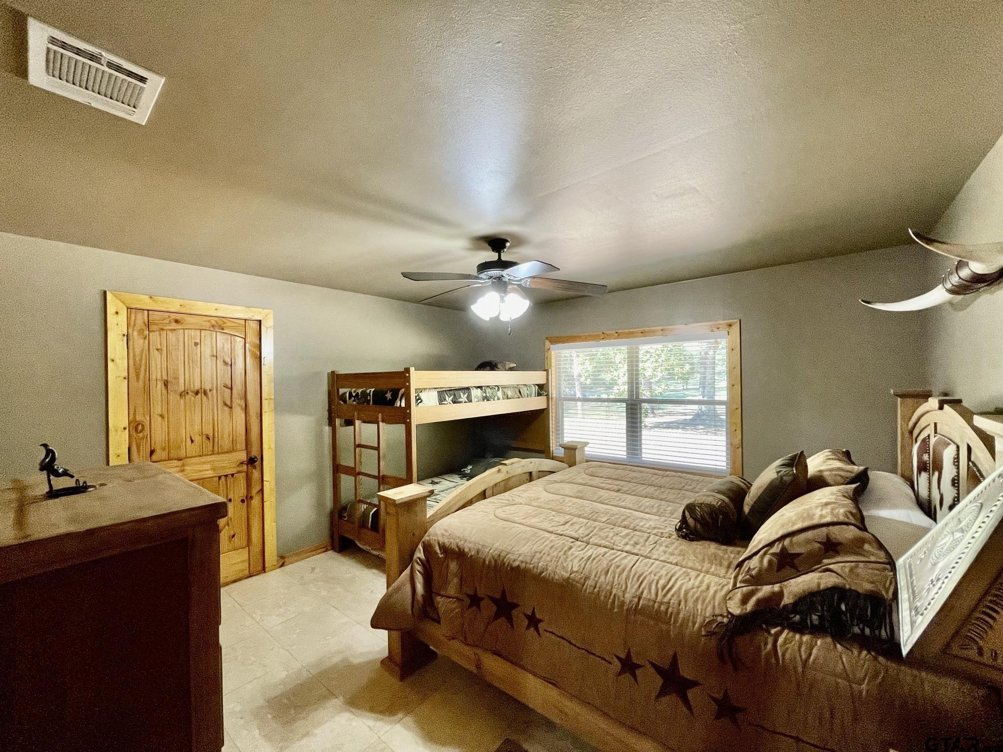 629 Acr 1215, Grapeland, Texas image 20