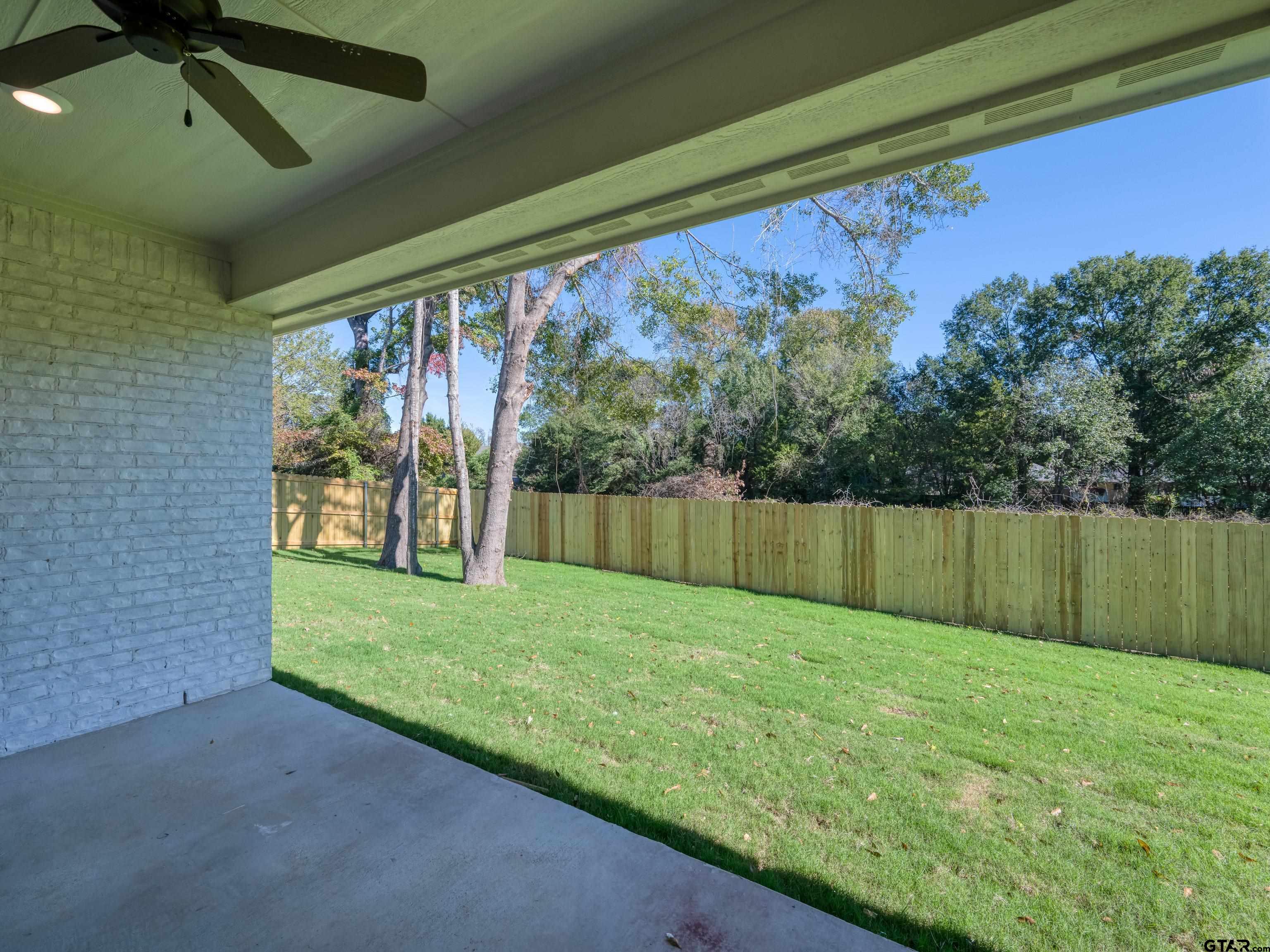 5272 Hollytree Drive, Tyler, Texas image 25