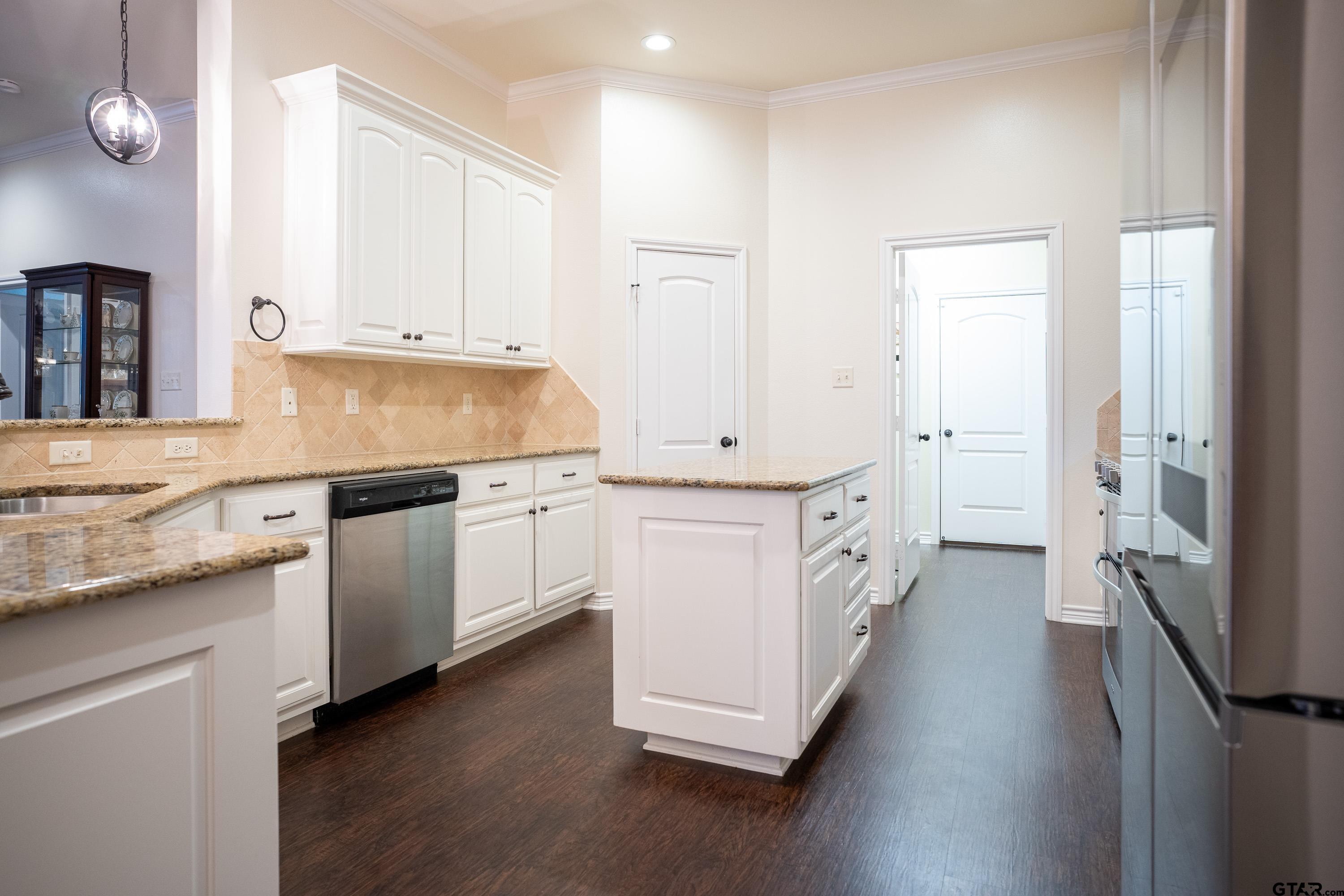 9321 Stonebank Crossing, Tyler, Texas image 15