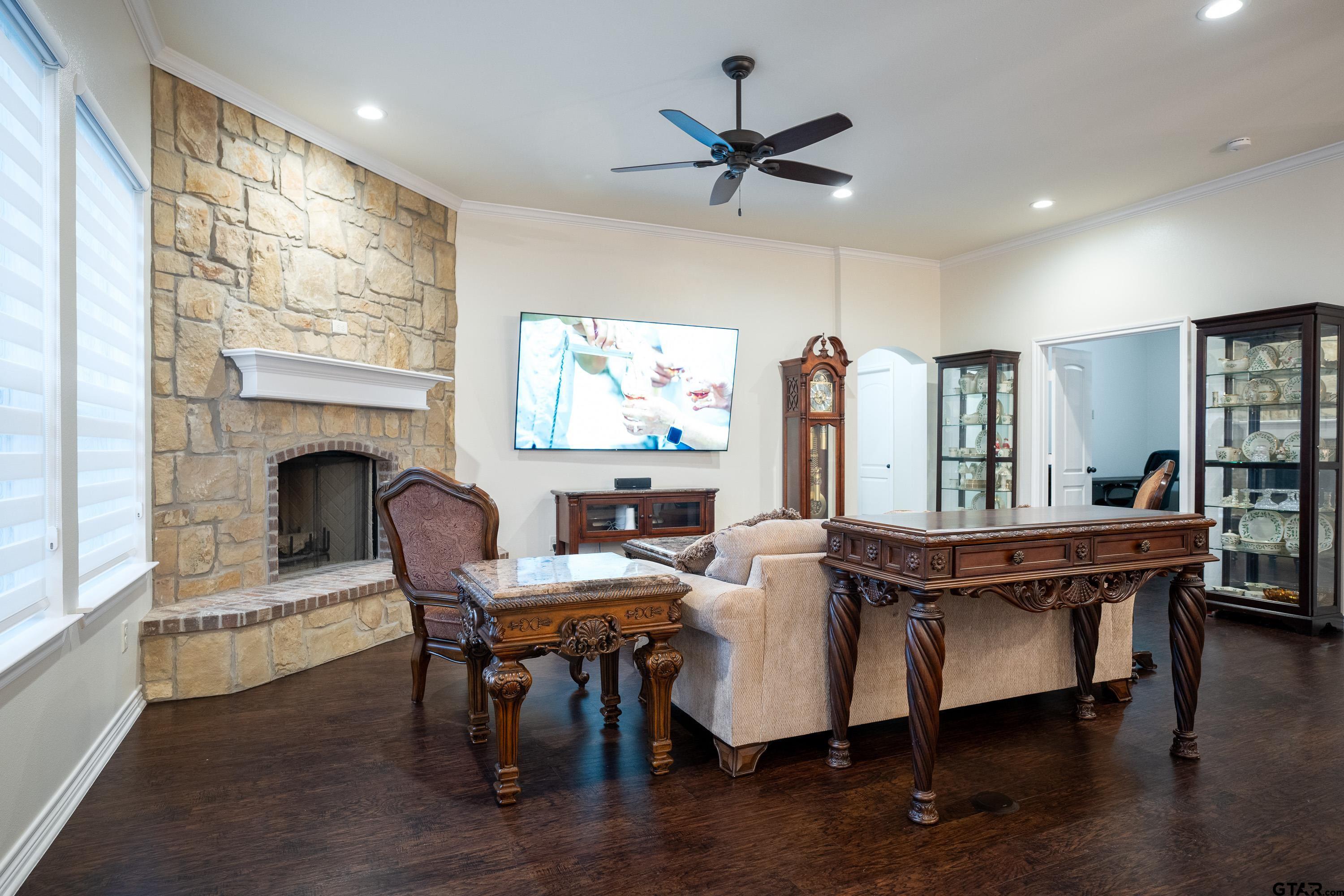 9321 Stonebank Crossing, Tyler, Texas image 7