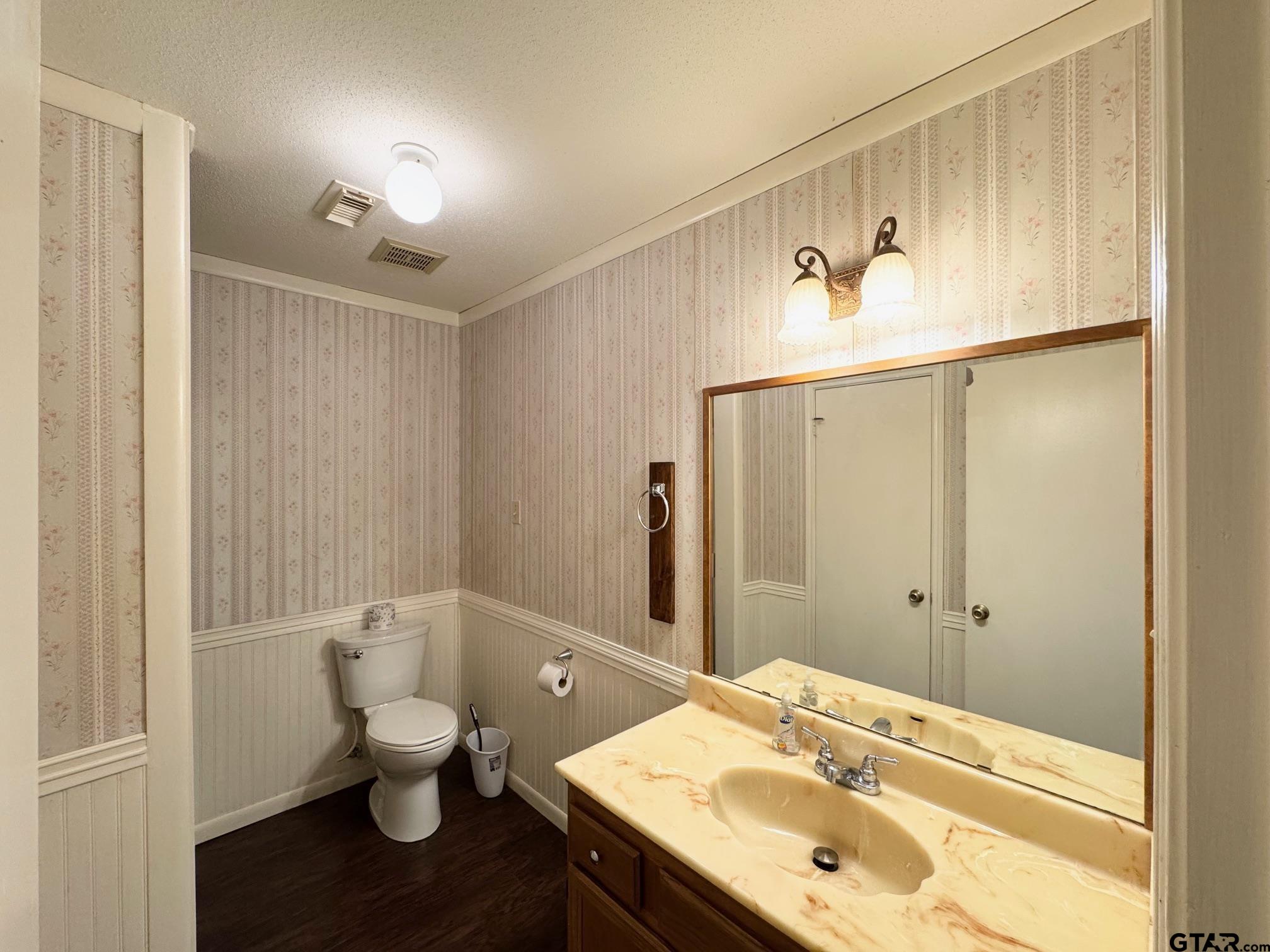 129 Dailey Road, Crockett, Texas image 23