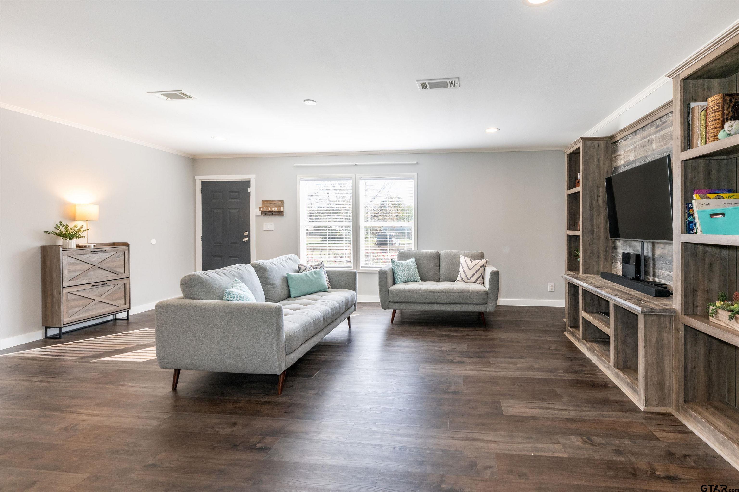 Property cover photo