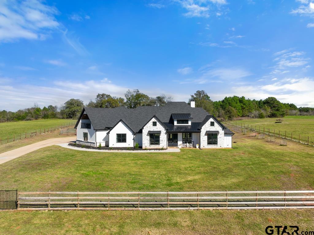 16652 Caeli Heights Ct, Winona, Texas image 1