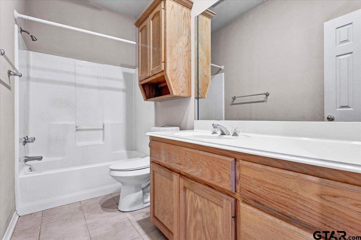 115 Cr 3302, Omaha, Texas image 21