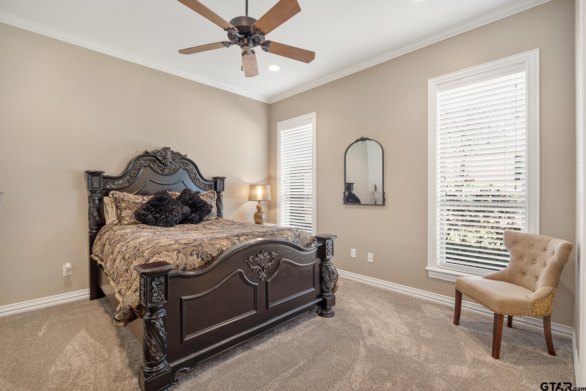 108 Pecan Valley Dr