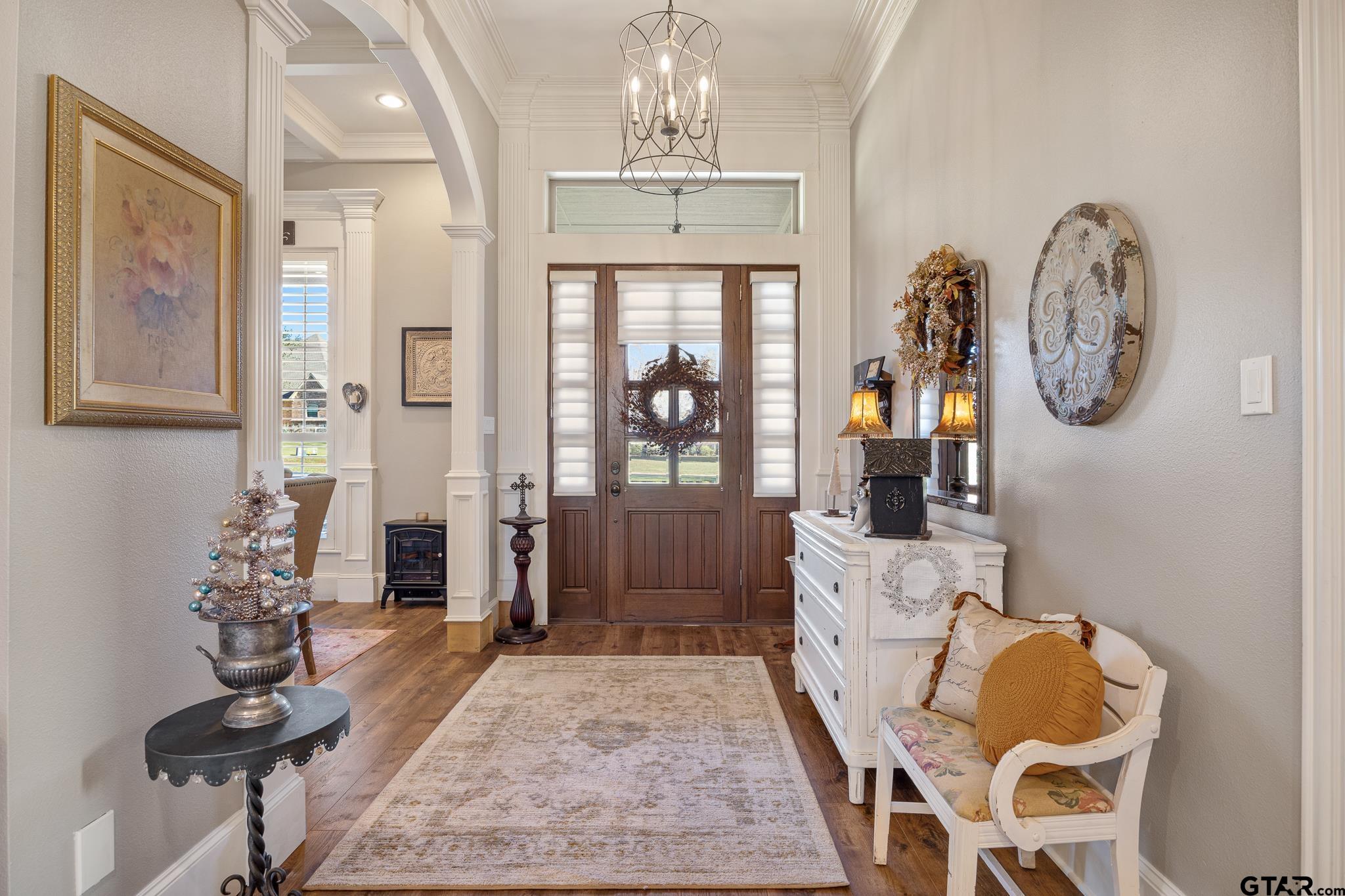 108 Pecan Valley Dr