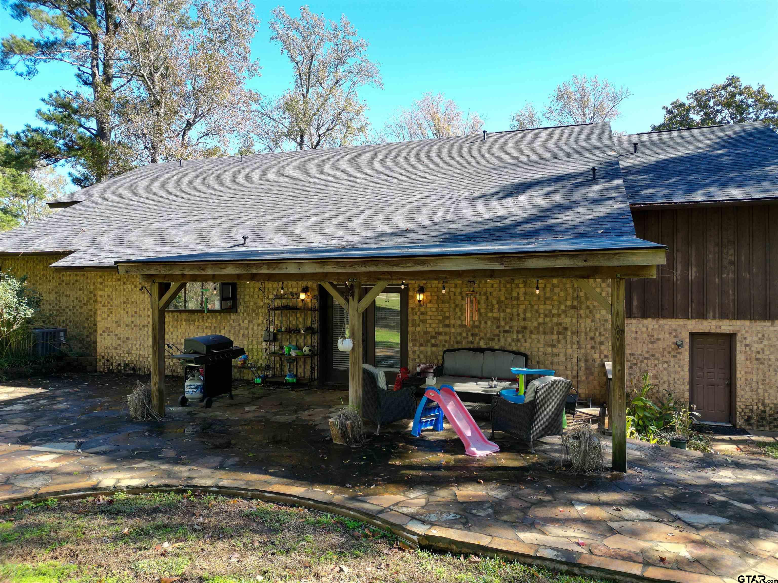 117 Joni, Kilgore, Texas image 33