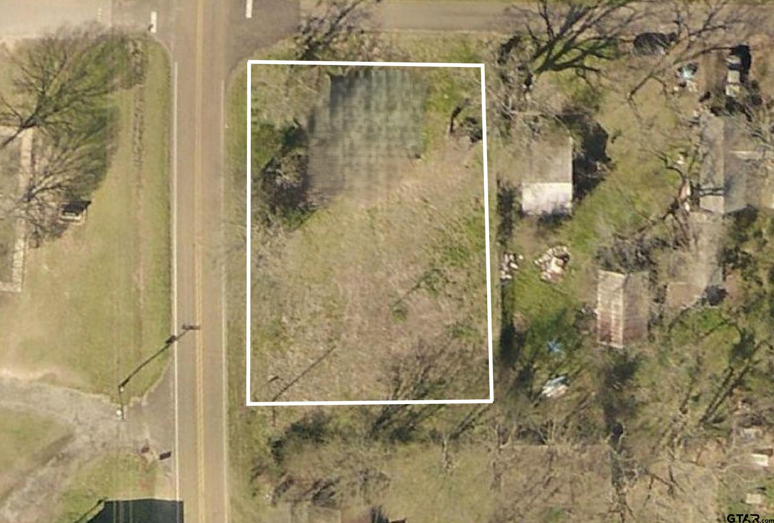 102 N Central Ave, Marietta, Texas image 1