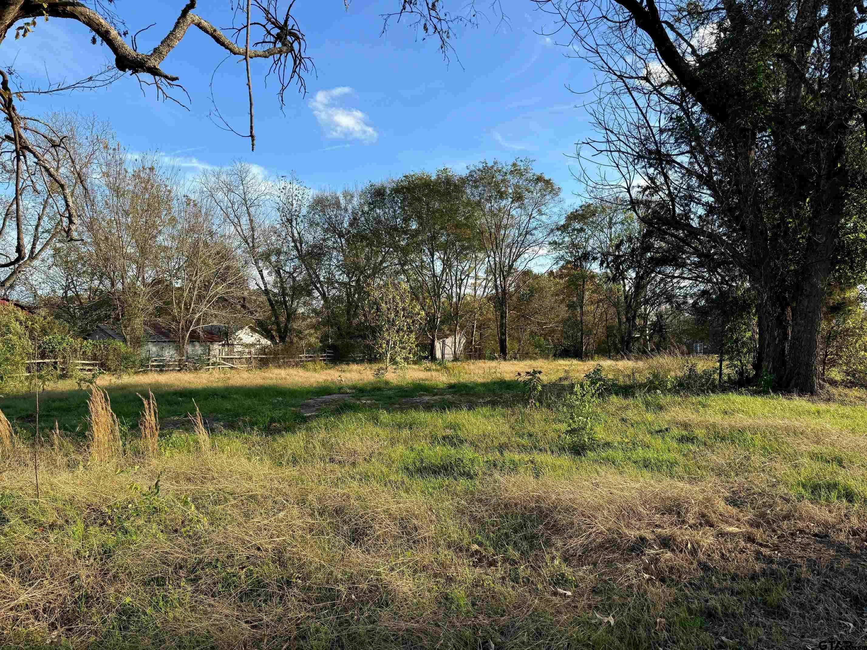 102 N Central Ave, Marietta, Texas image 5