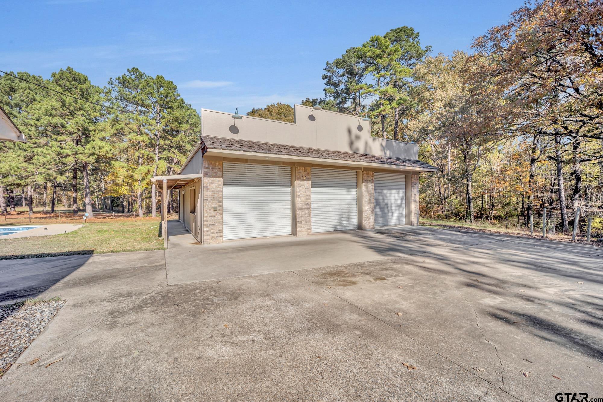 829 Meador Road, Kilgore, Texas image 32