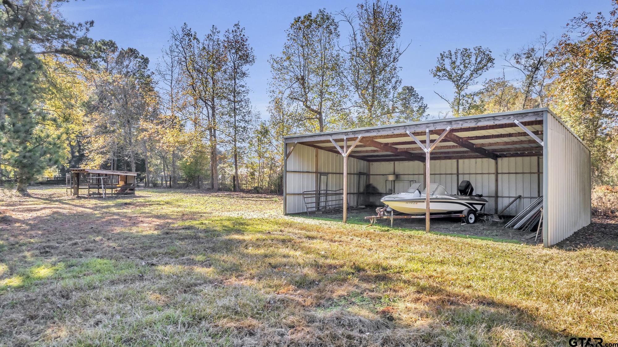 829 Meador Road, Kilgore, Texas image 40