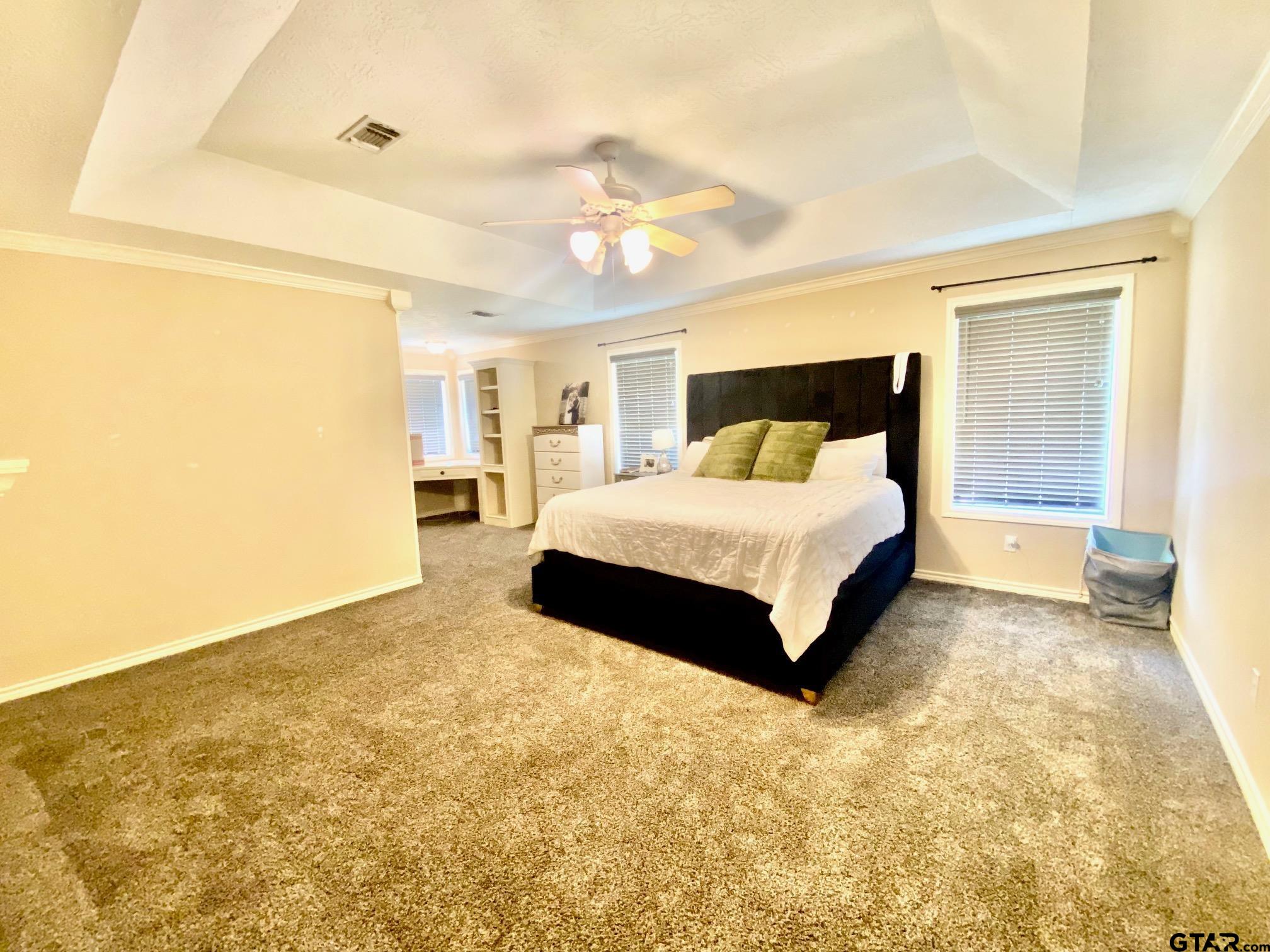 403 Aspen Bend Street, Crockett, Texas image 11