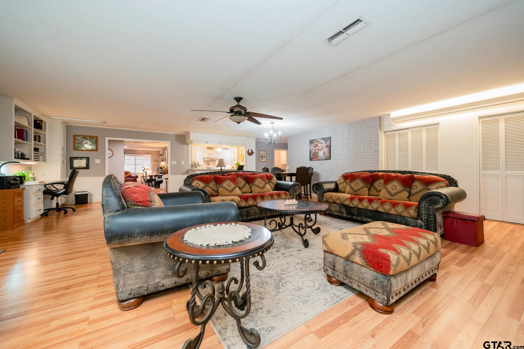 1525 Duncan Dr, Henderson, Texas image 14