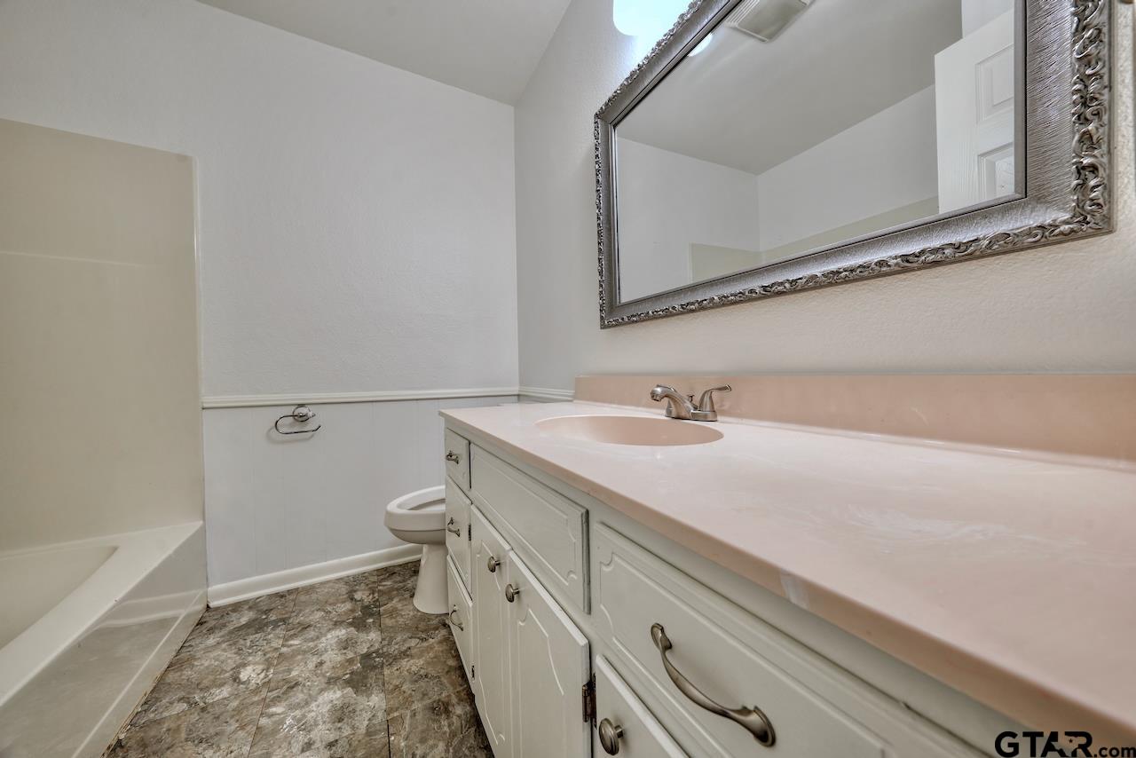 210 Canyon Dr, Hideaway, Texas image 27