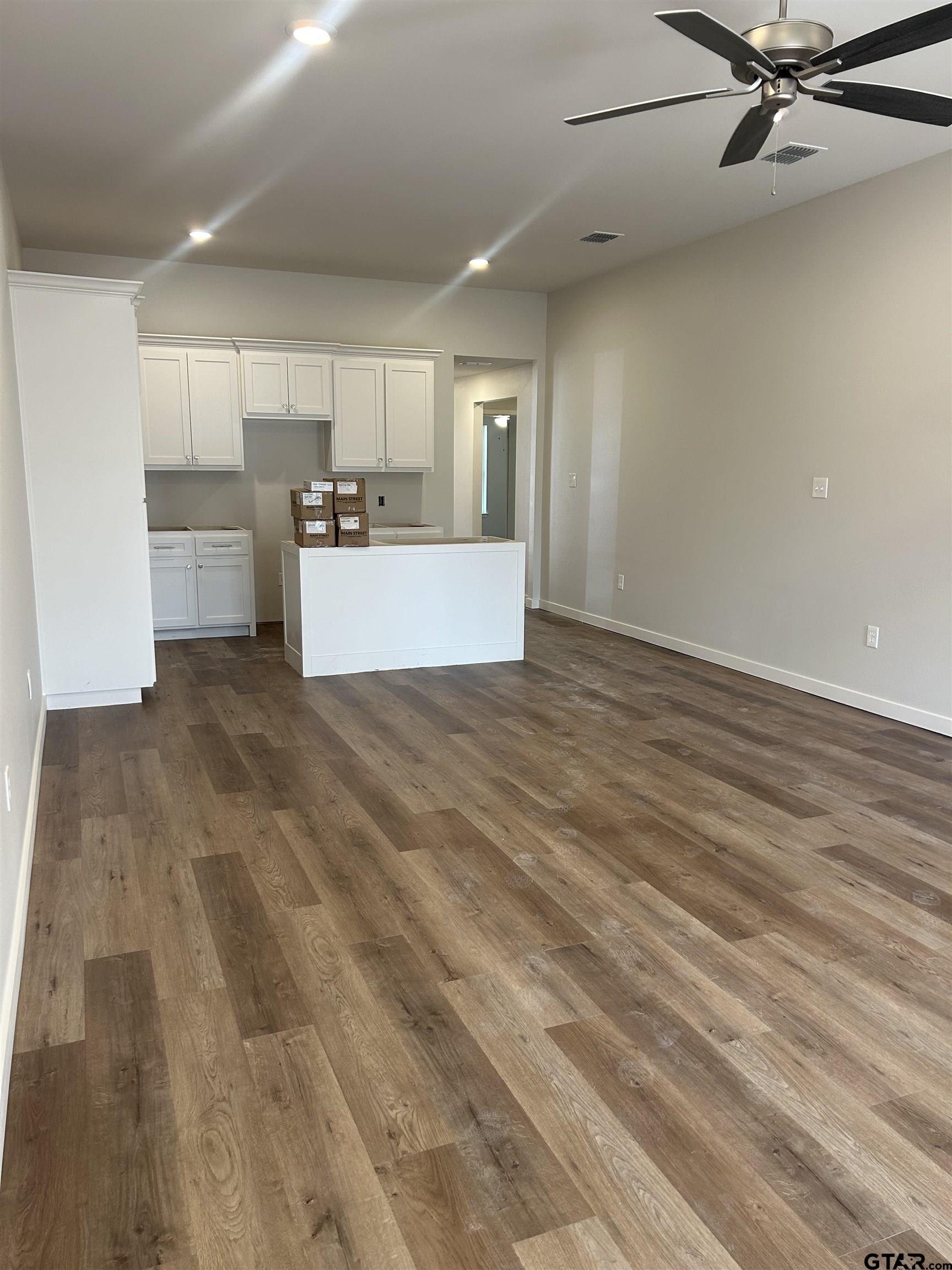 8435 Garrett Dr, Tyler, Texas image 3