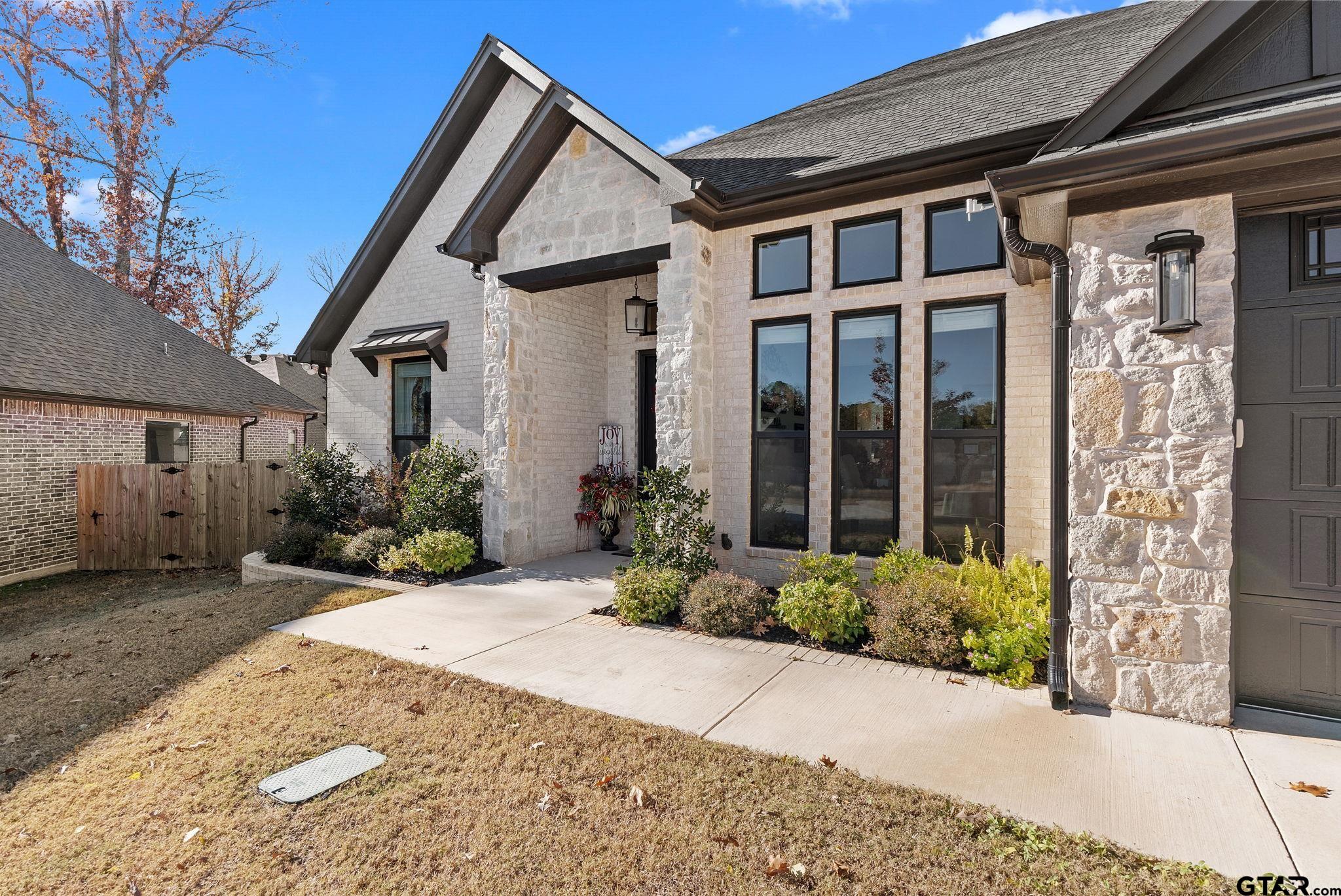 9162 Cave Branch Cove, Tyler, Texas image 2