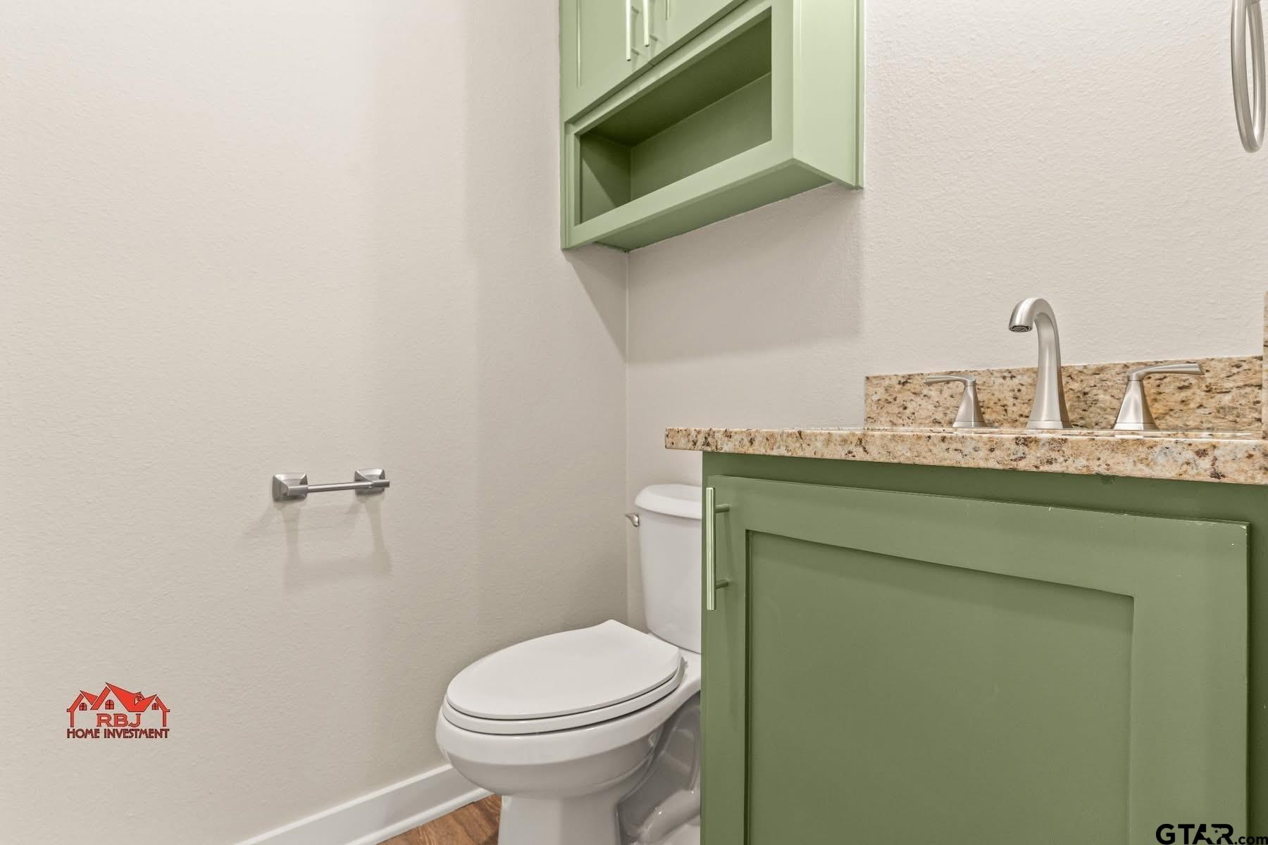 Property Image 12