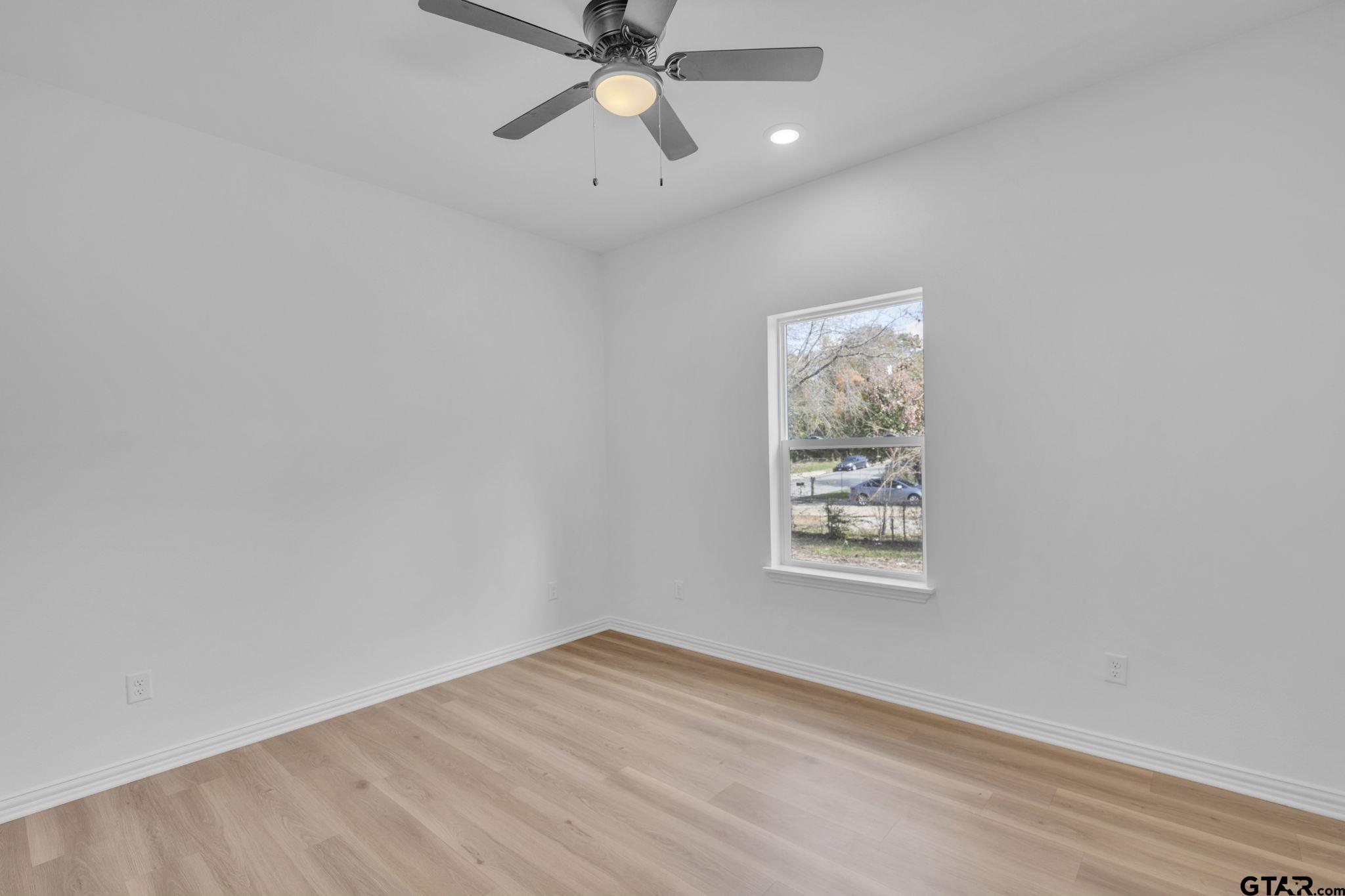 1410 W Connally St, Tyler, Texas image 13