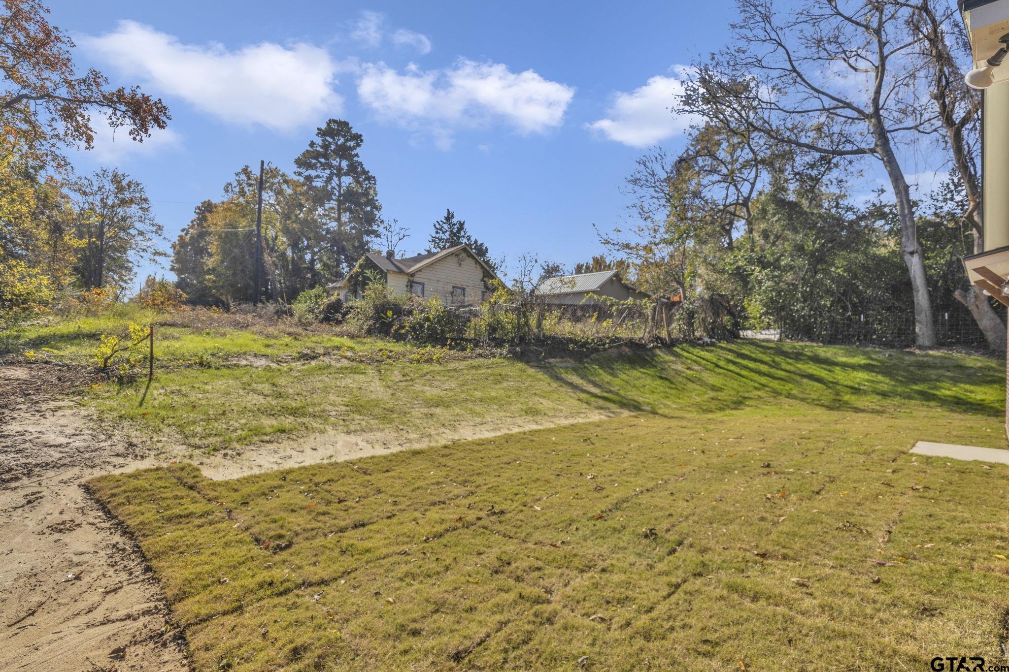 1410 W Connally St, Tyler, Texas image 30