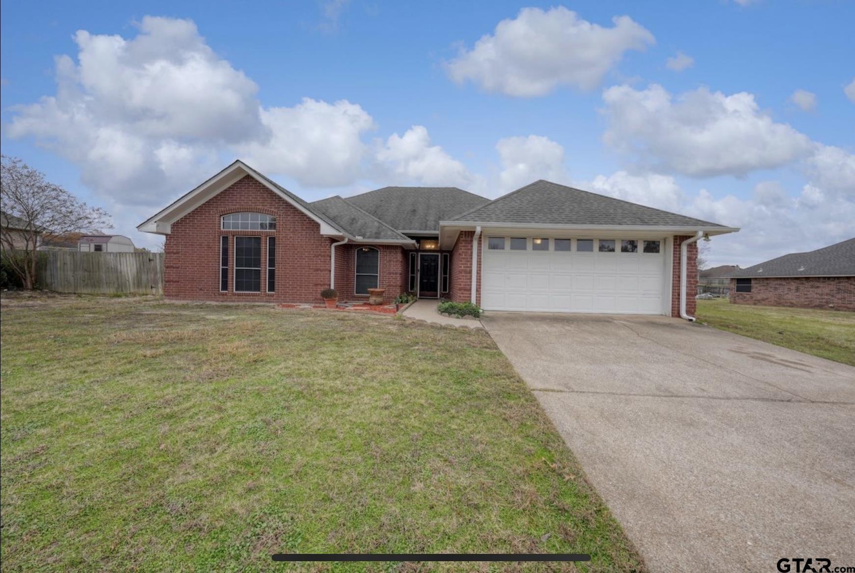 846 Edgewood Circle, Lindale, Texas image 3