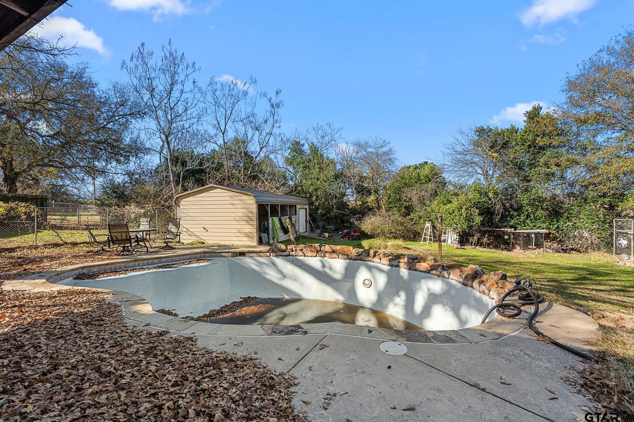9880 County Road 1111, Athens, Texas image 21