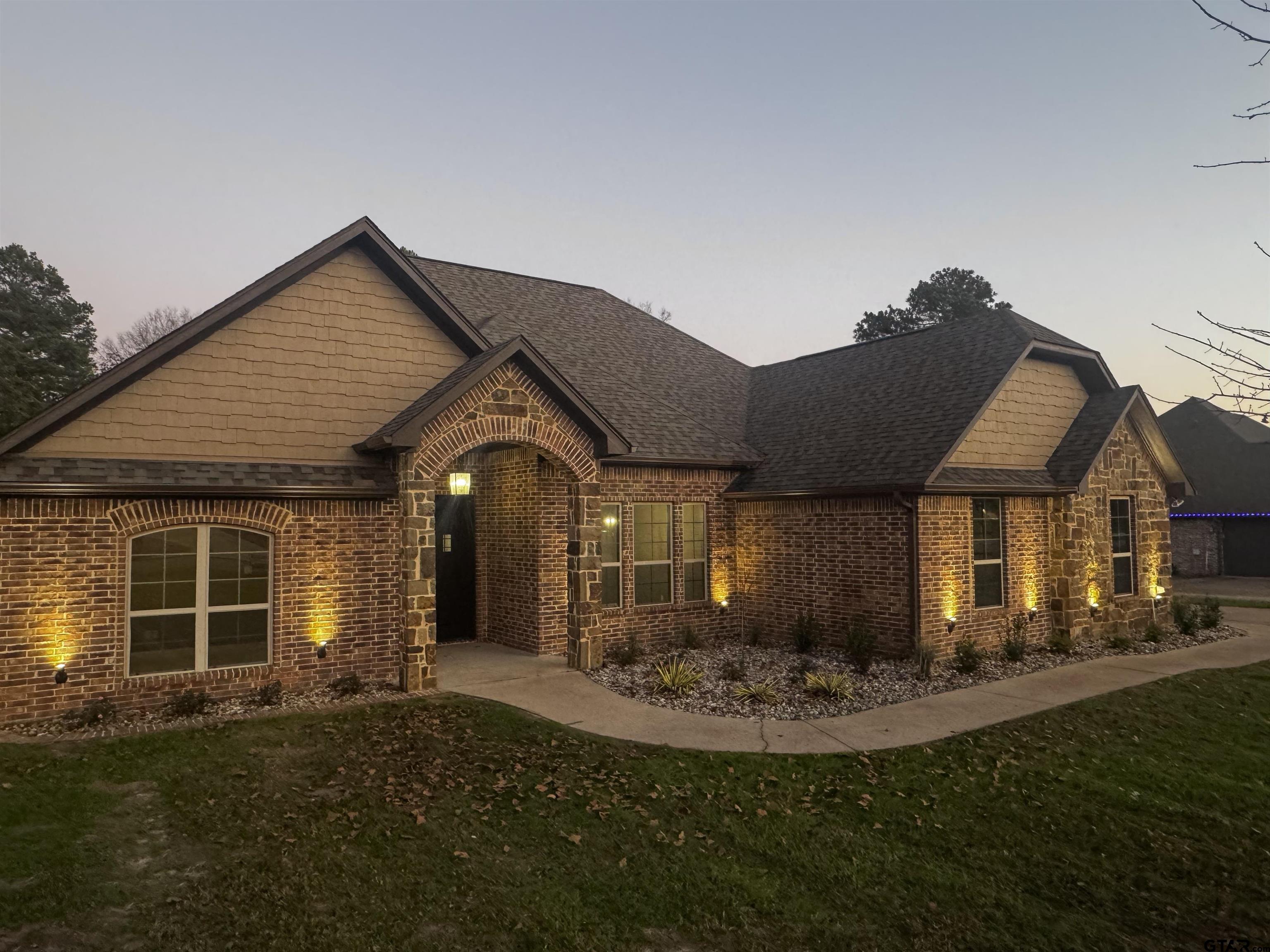 189 Cr 2321, Mineola, Texas image 2