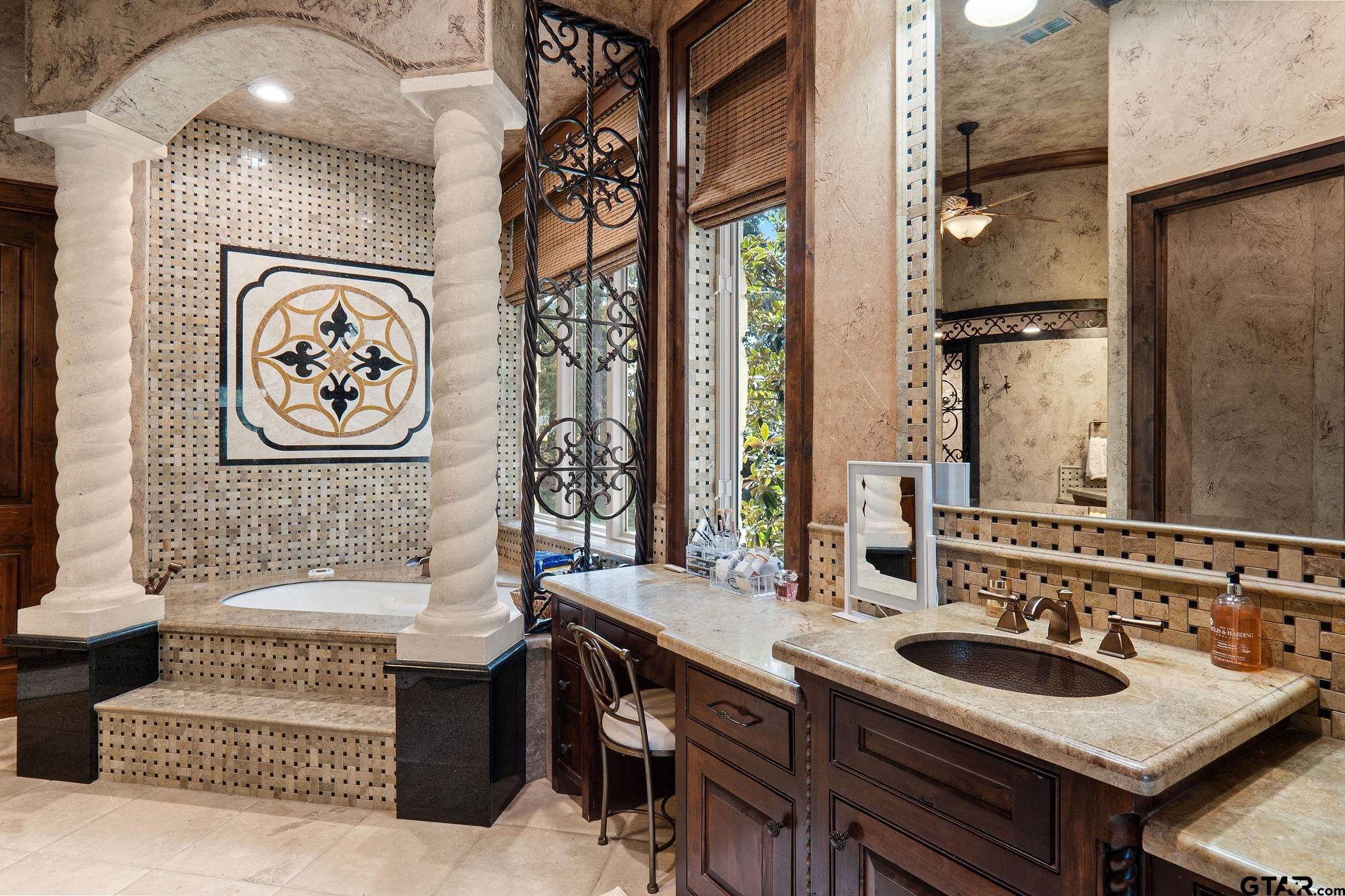 4331 Mark Hayes Court, Tyler, Texas image 30