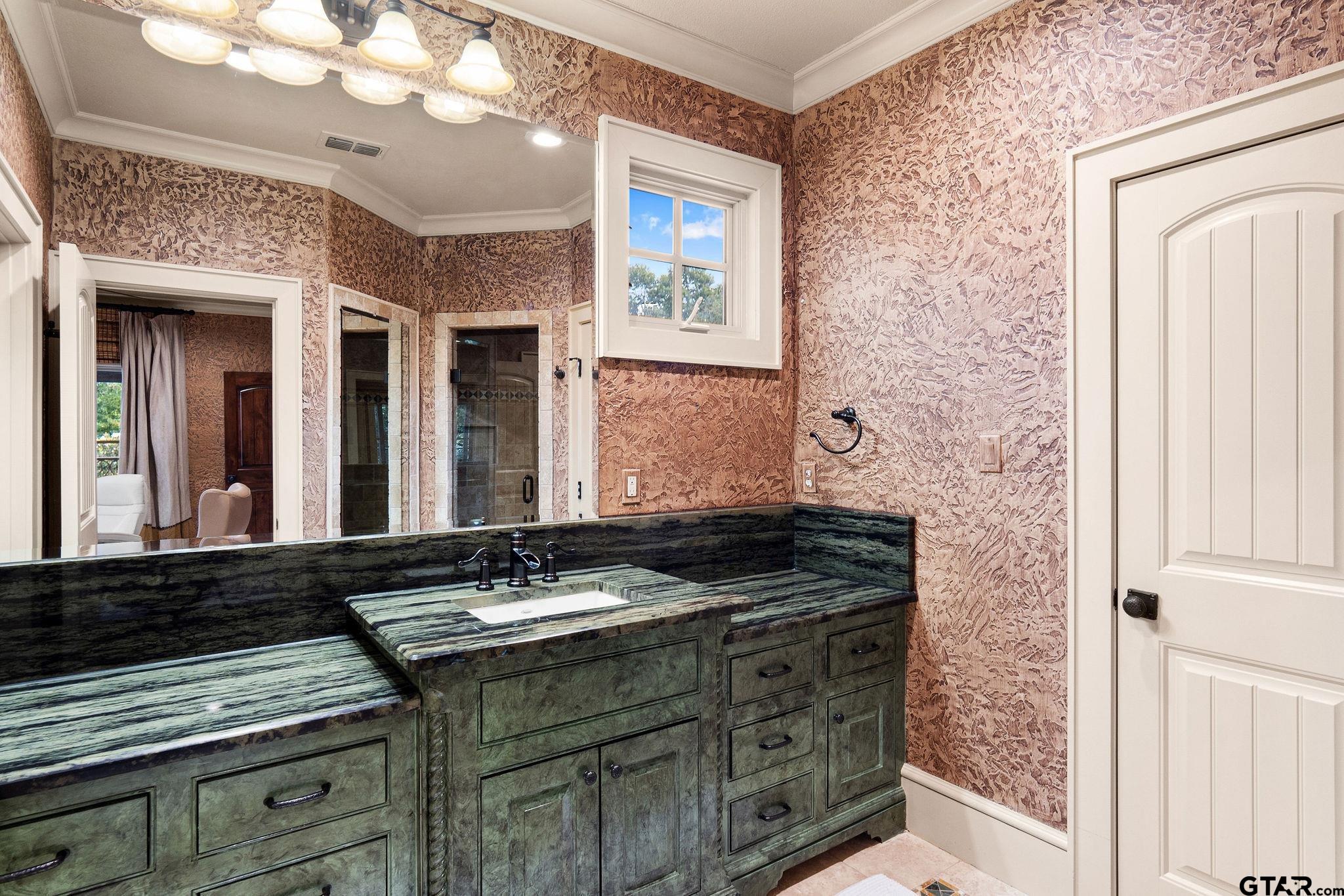 4331 Mark Hayes Court, Tyler, Texas image 36