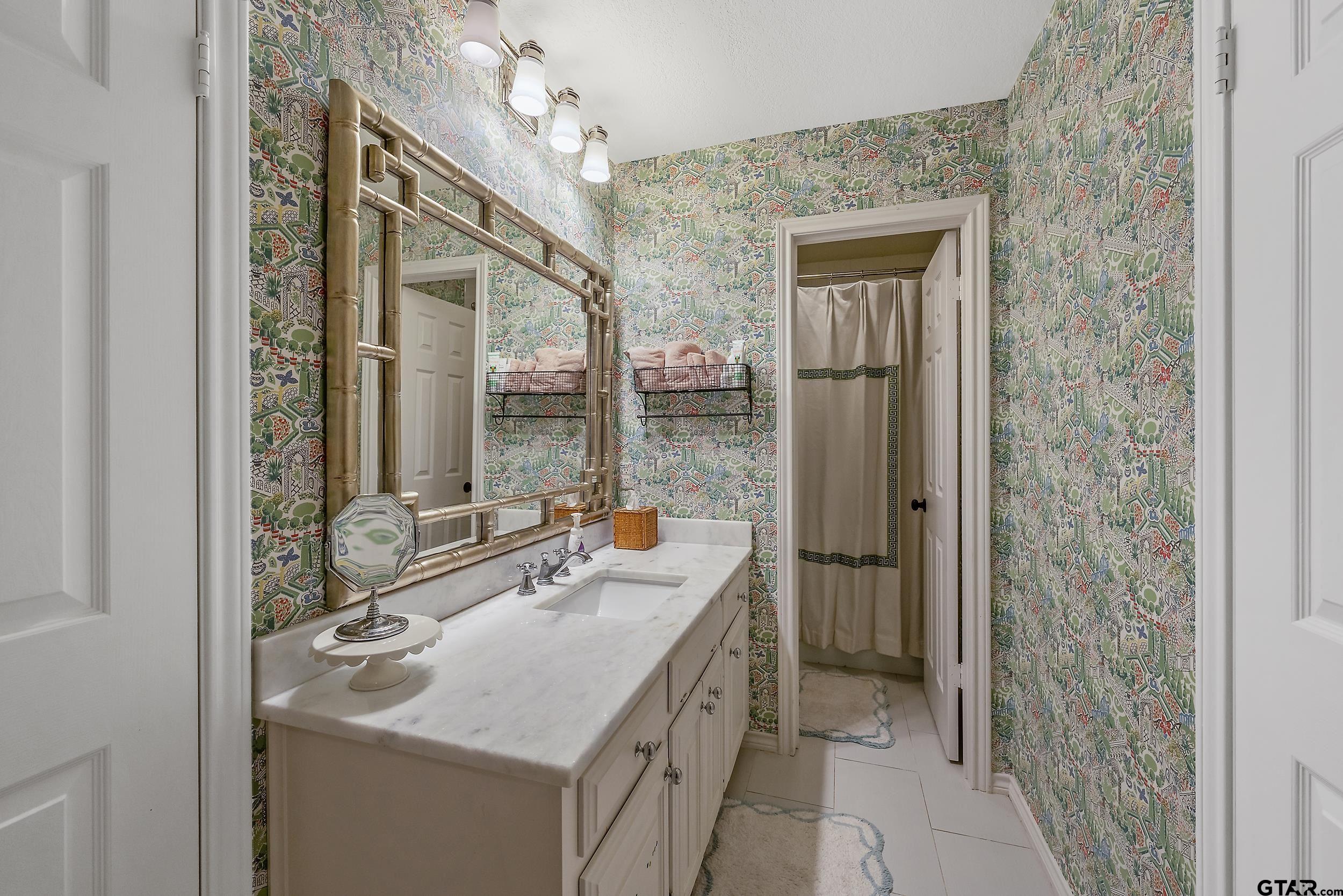 7002 Hollytree Cir, Tyler, Texas image 24
