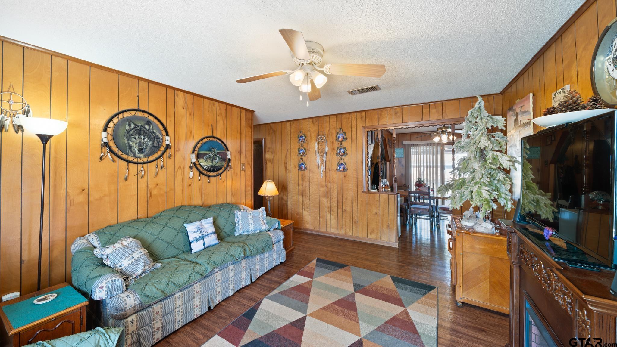 169 Nix Drive, Emory, Texas image 6