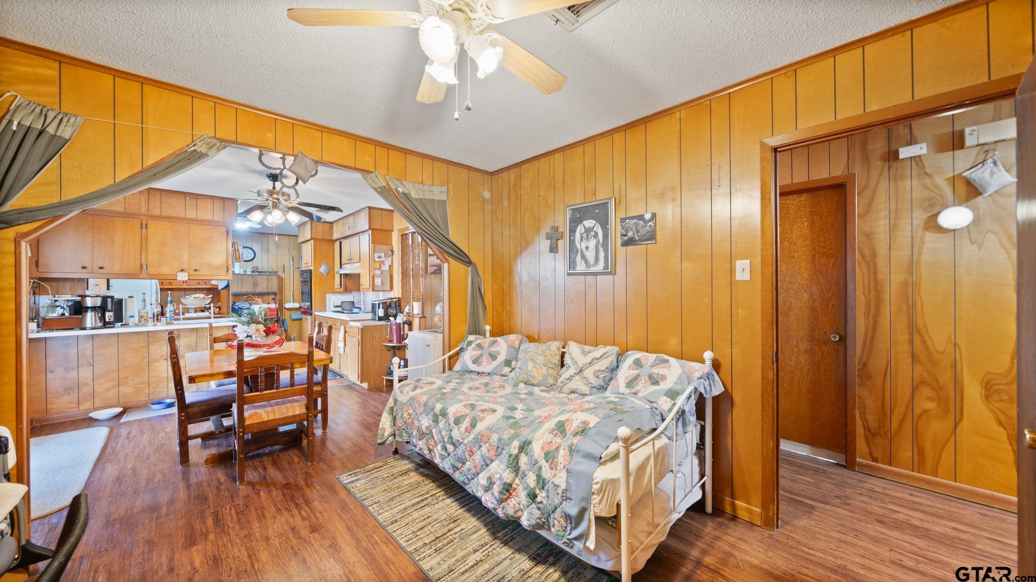 169 Nix Drive, Emory, Texas image 10