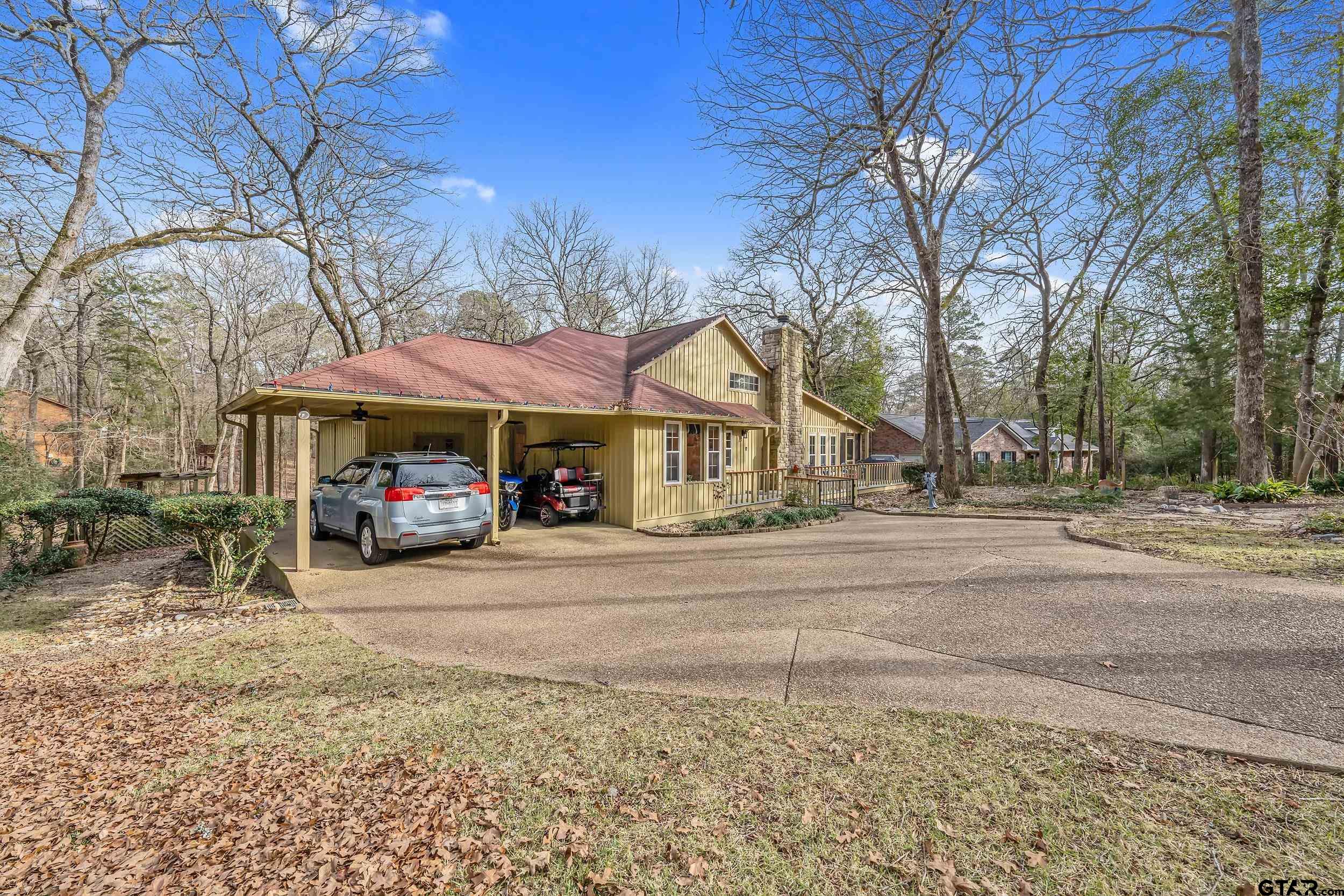 490 Branding Iron, Holly Lake Ranch, Texas image 2