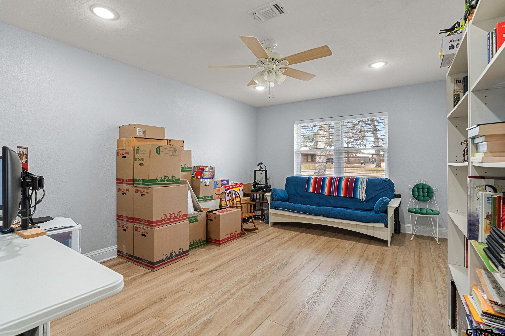 237 Oregon St, Van, Texas image 22
