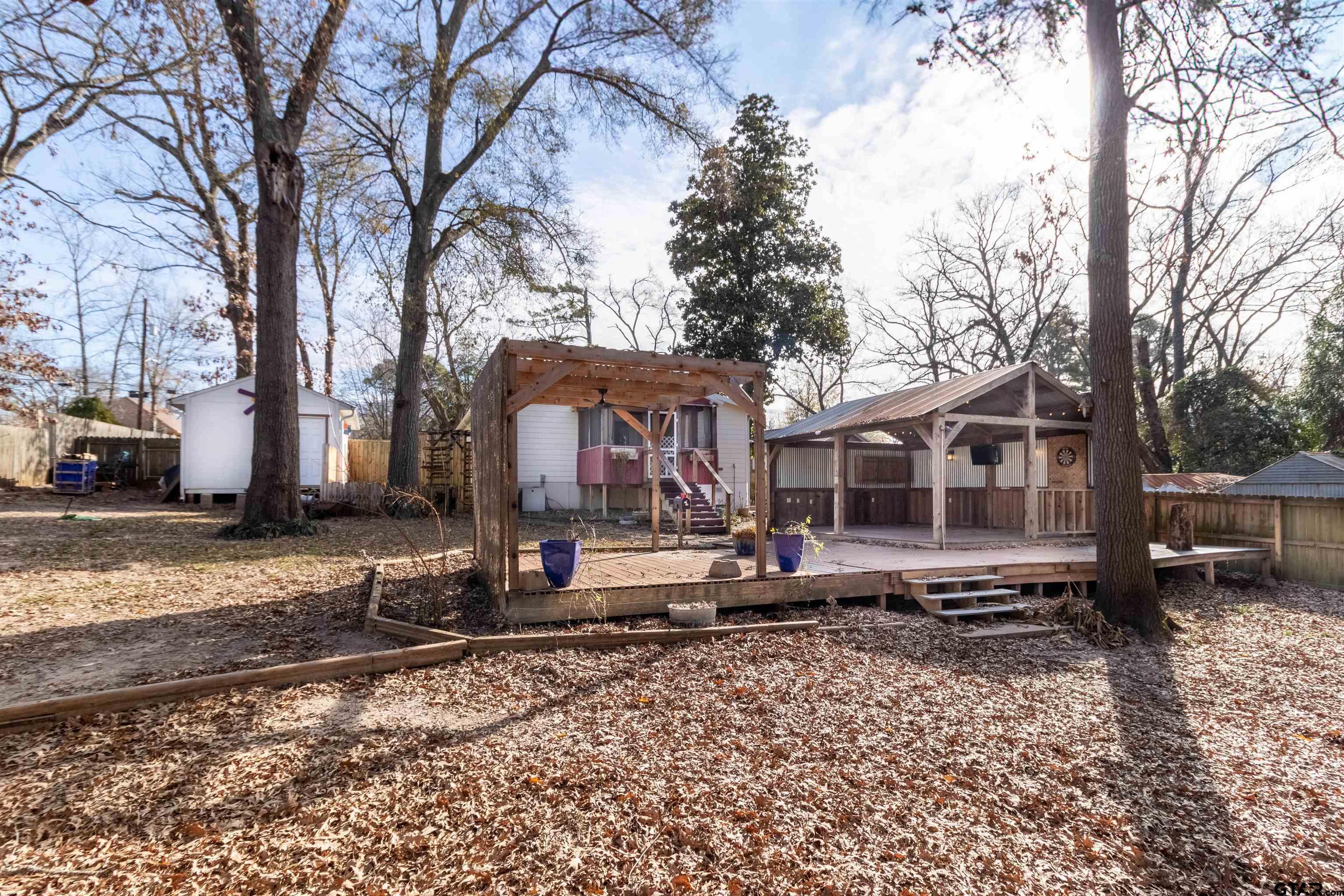 201 Willowbrook Ave, Tyler, Texas image 17
