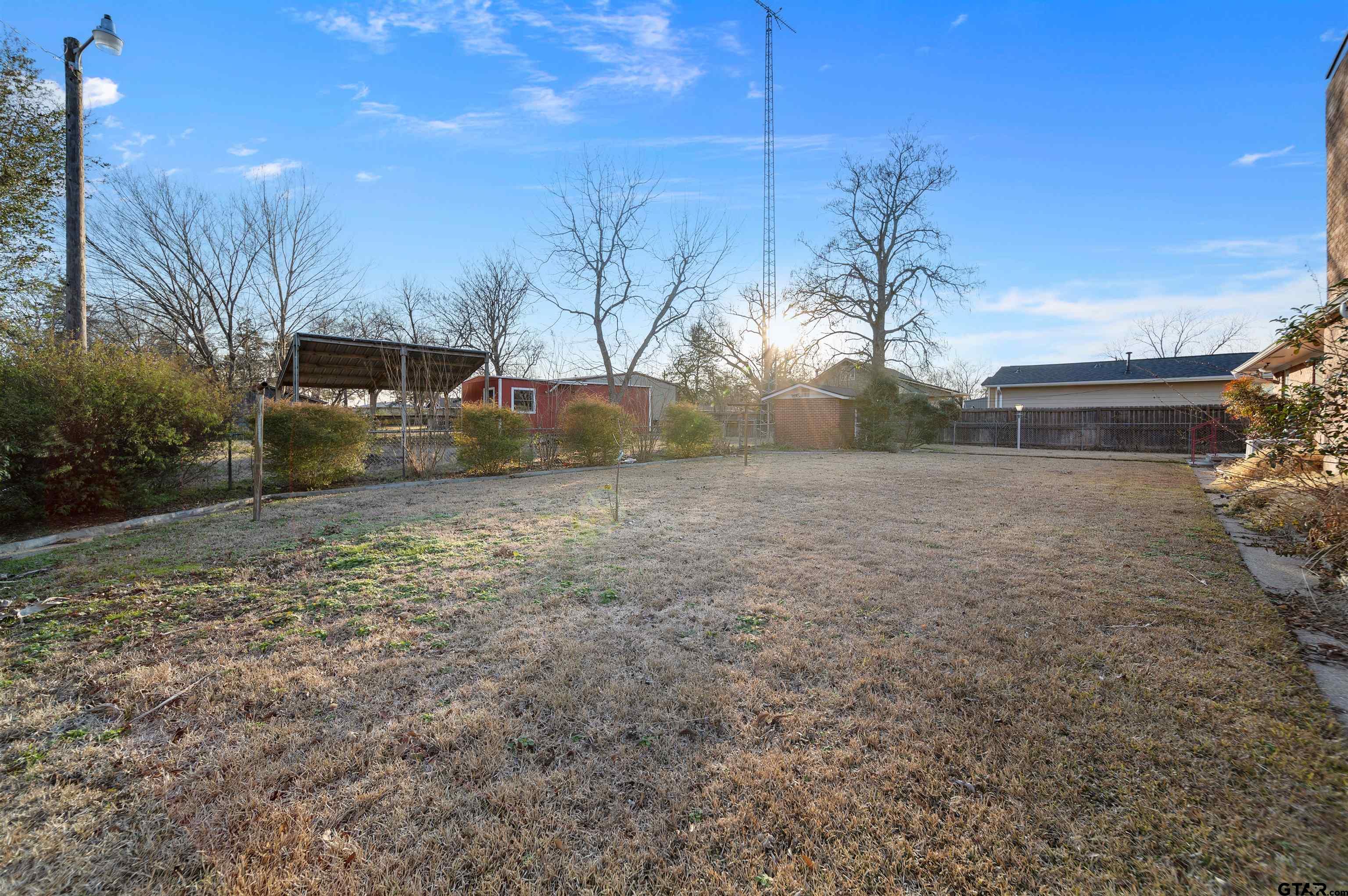 604 E Pennsylvania, Van, Texas image 28