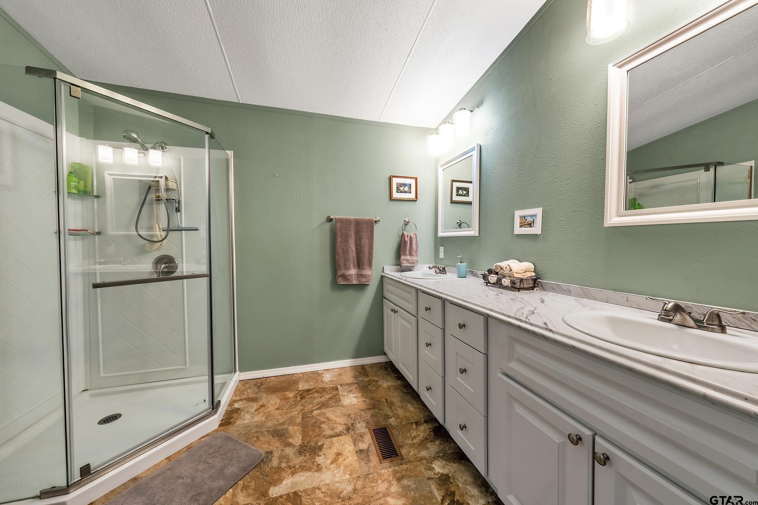 146 Sweetgum Trl, Murchison, Texas image 10