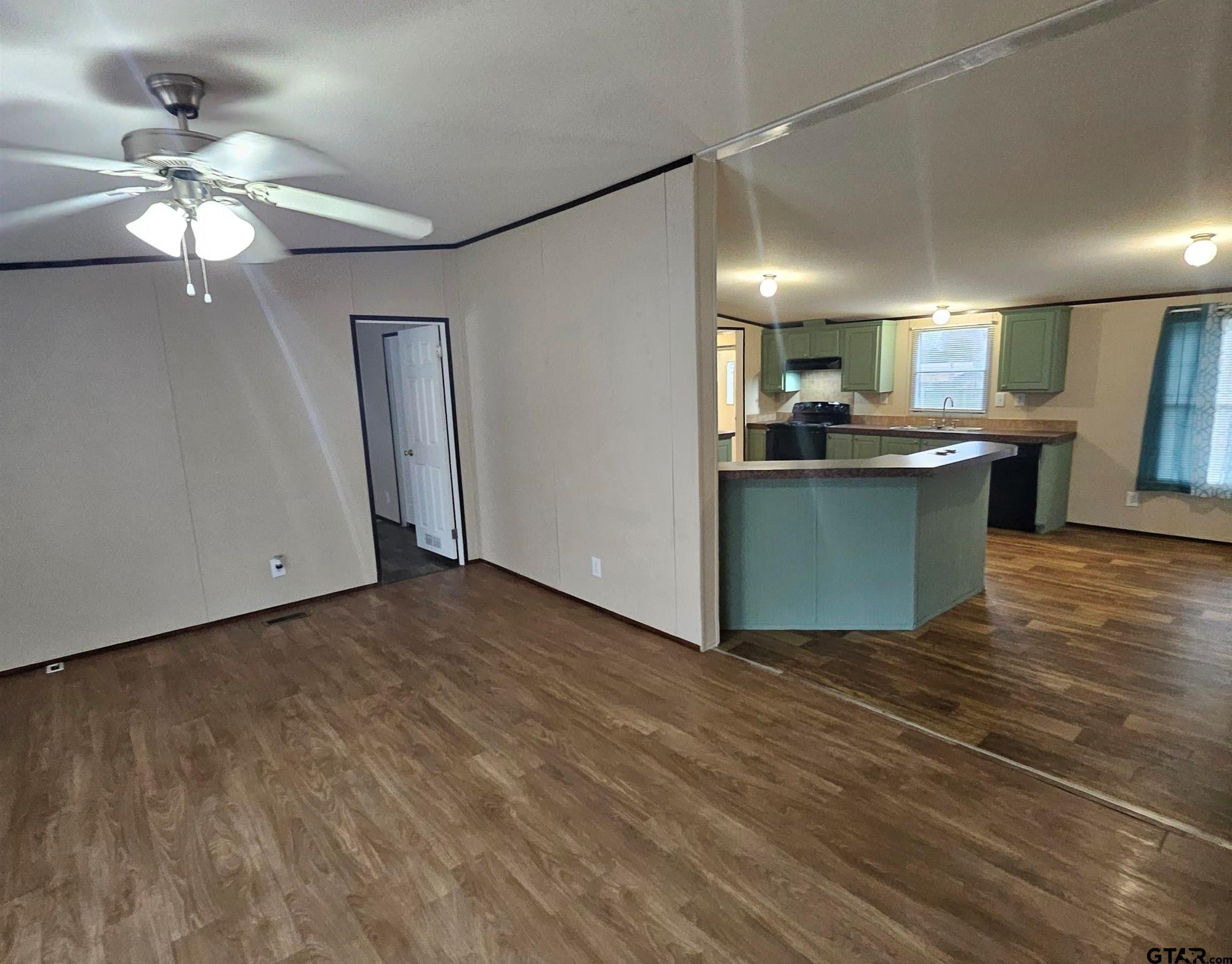 19070 Caroline Drive, Tyler, Texas image 6