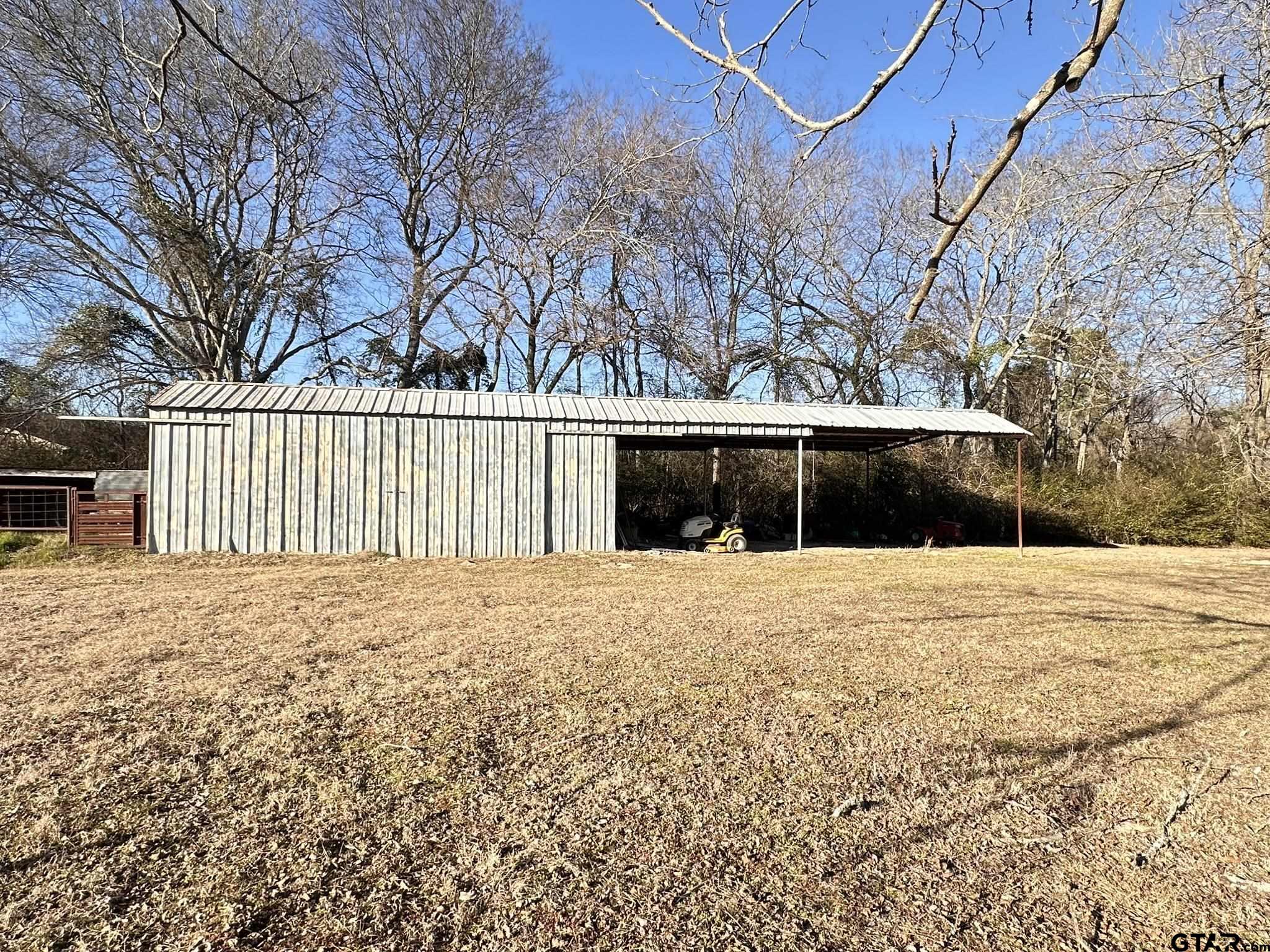 81 Cr 3243, Mount Pleasant, Texas image 34