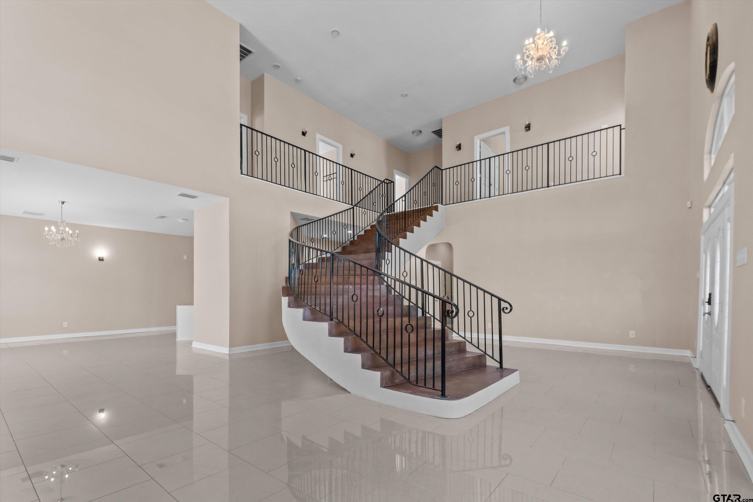 303 Cameron St, Whitehouse, Texas image 2
