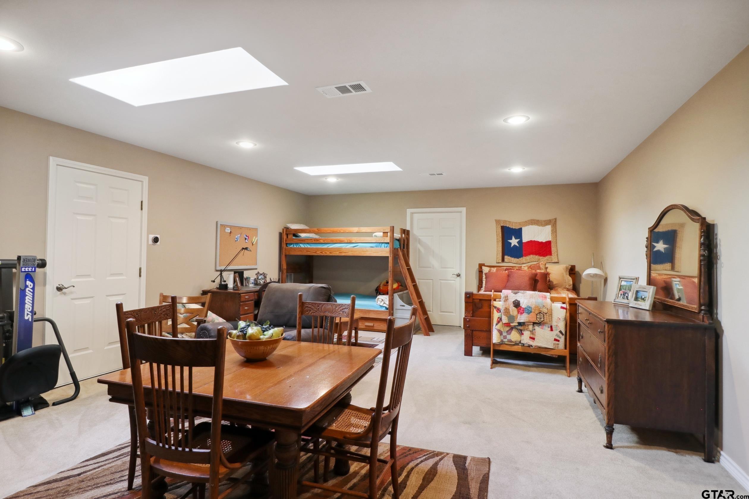 21489 Stevenson Rd, Frankston, Texas image 26