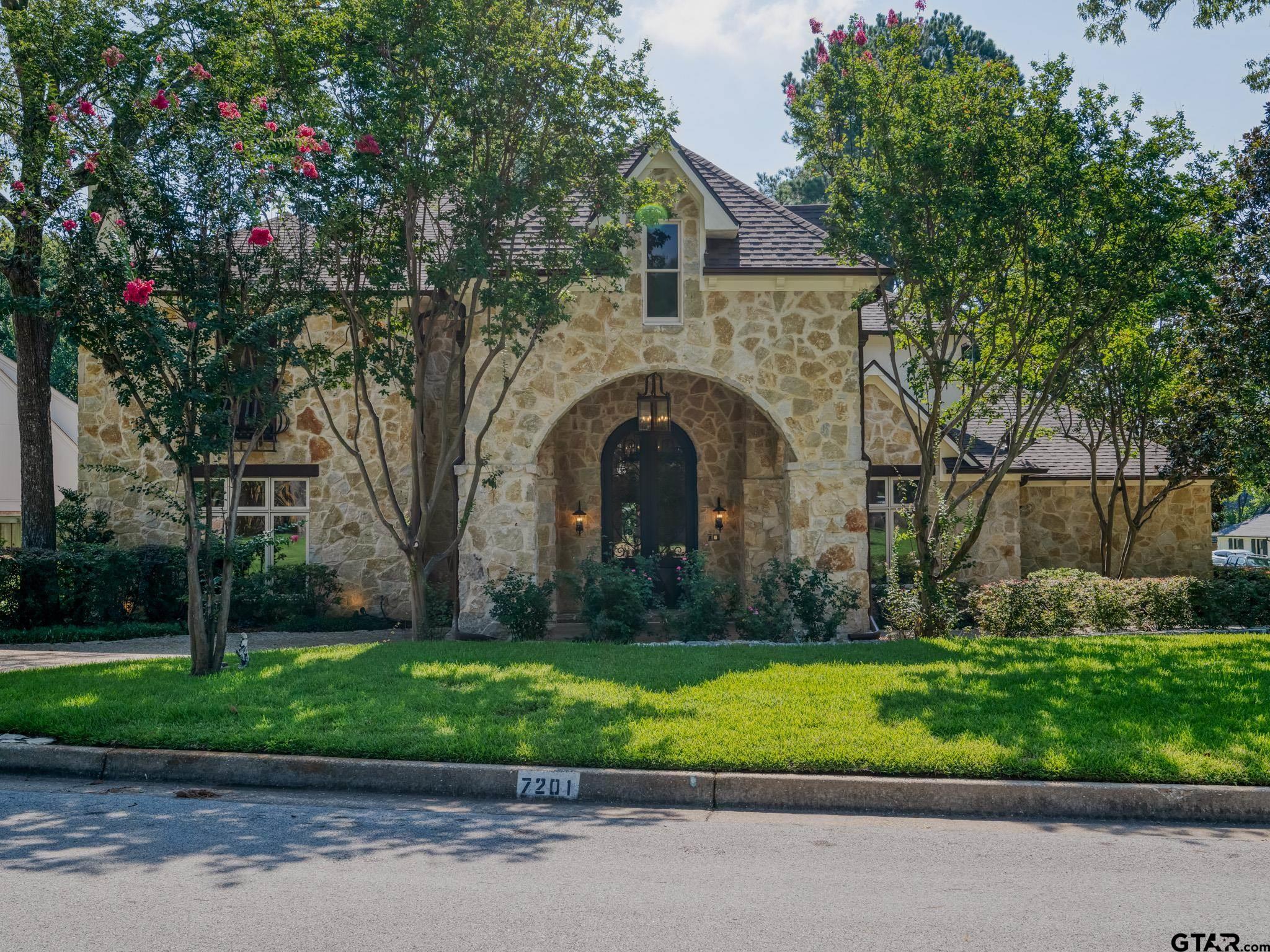 Property cover photo