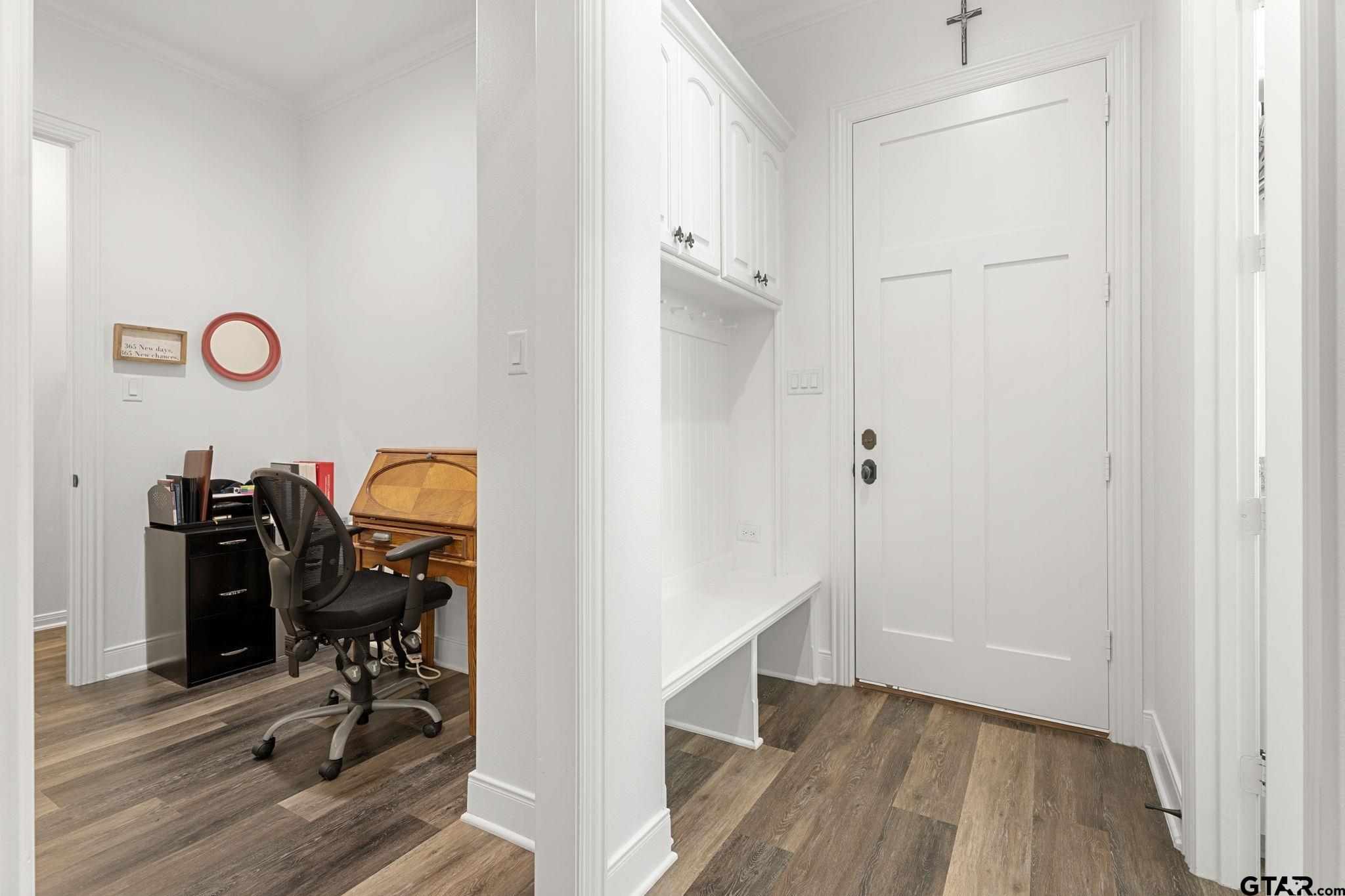 Property Image 32