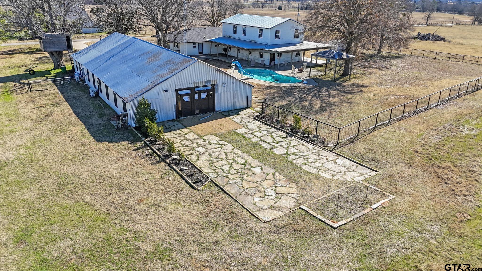 Property Image 43