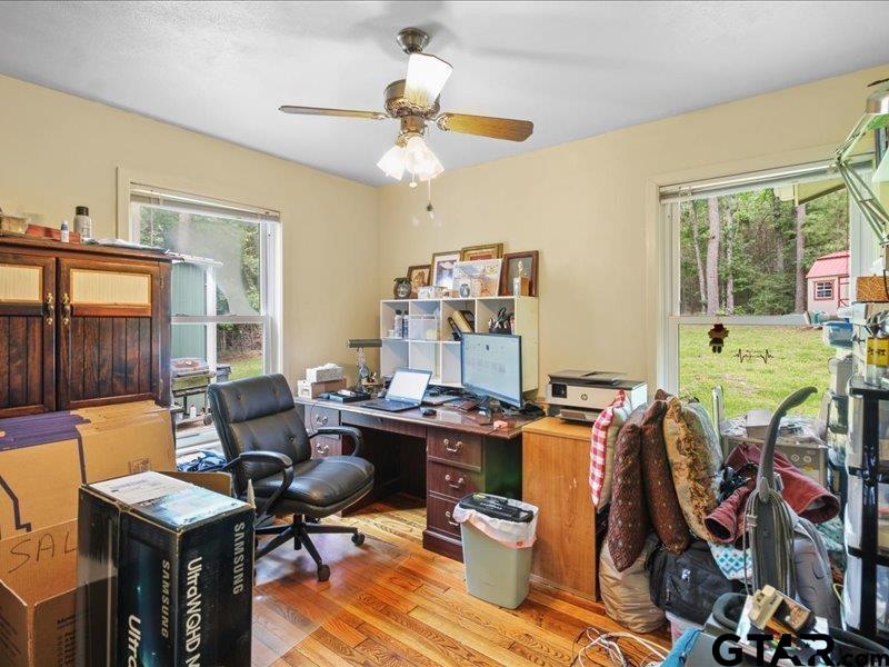 Property Image 37