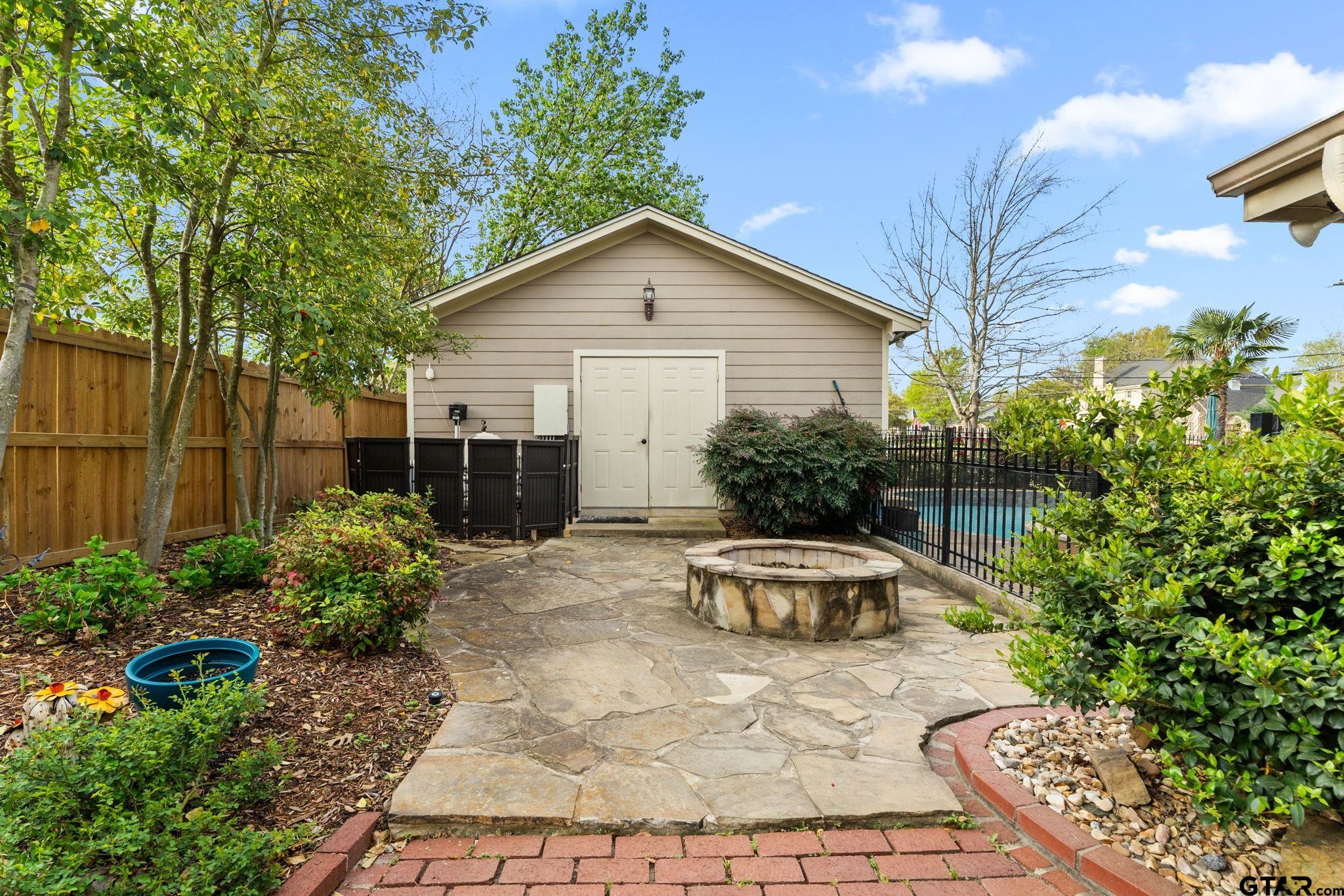 Property Image 37